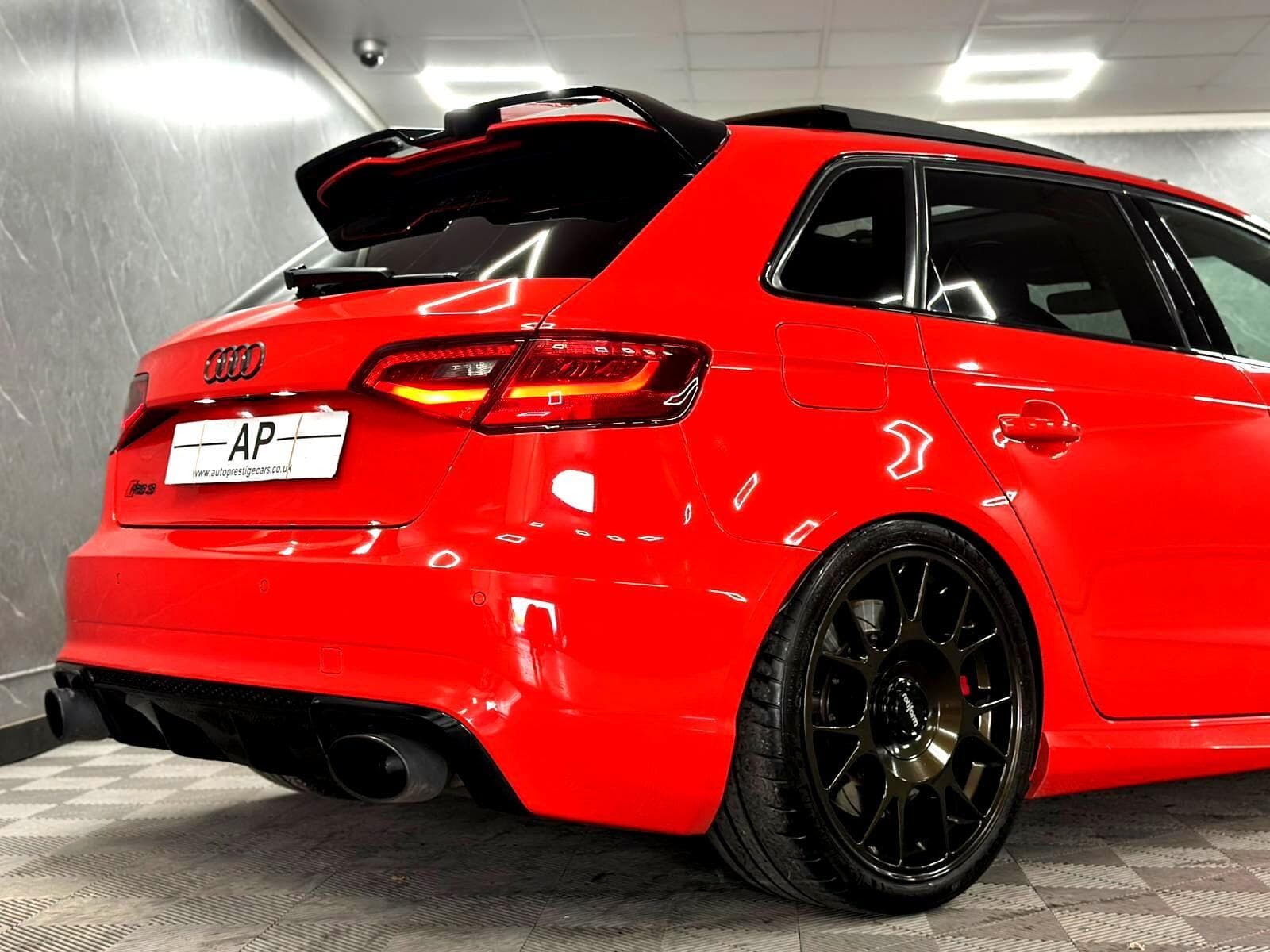 2016 Audi RS3 - Thumbnail 41