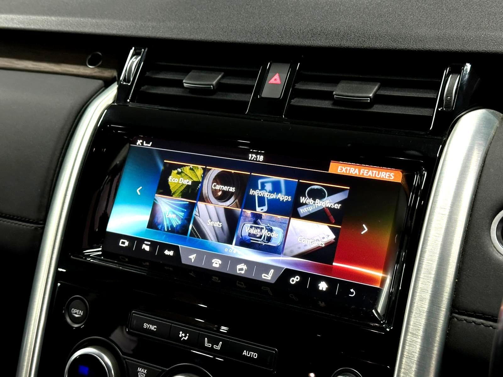 2017 Land Rover Discovery - Thumbnail 39