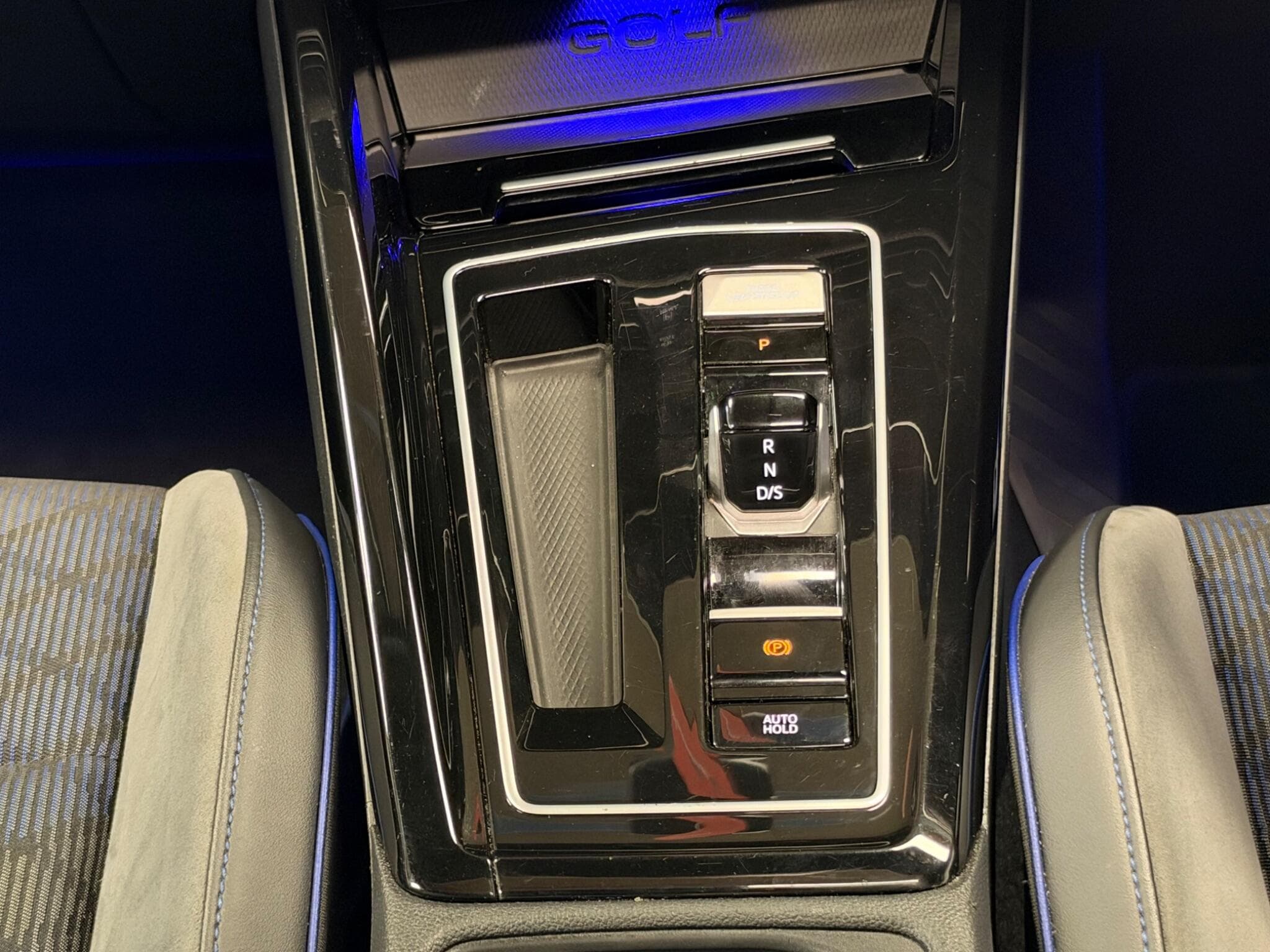 2026 Volkswagen Golf - Thumbnail 24