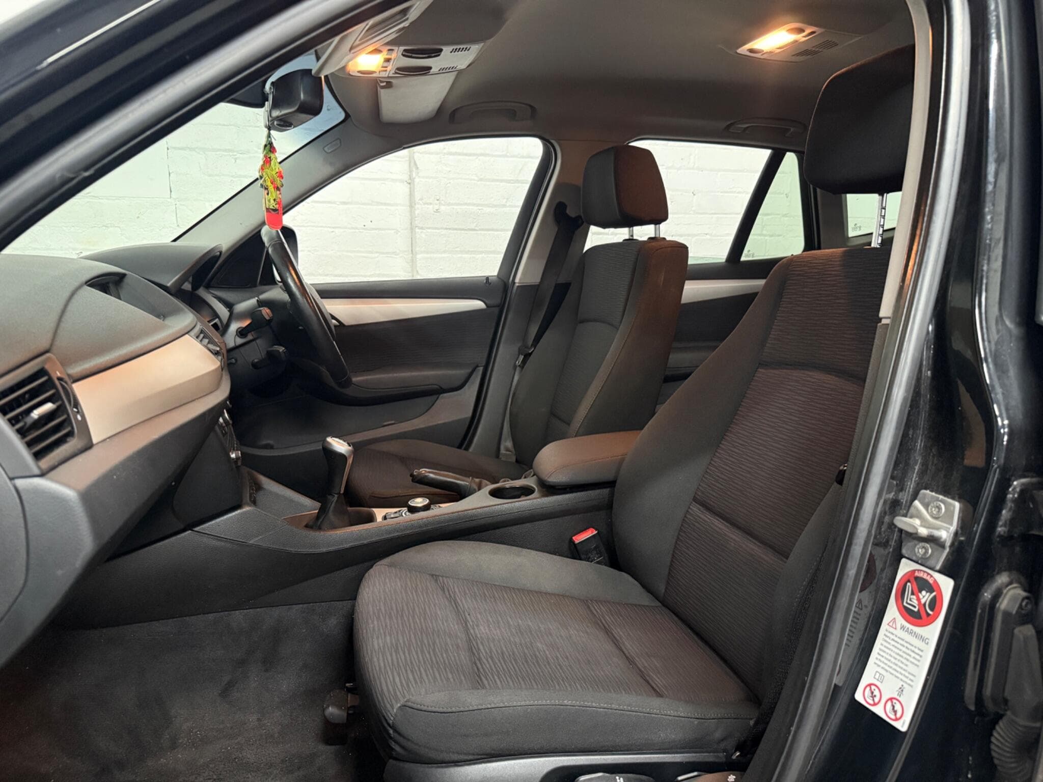 2012 BMW X1 - Thumbnail 15