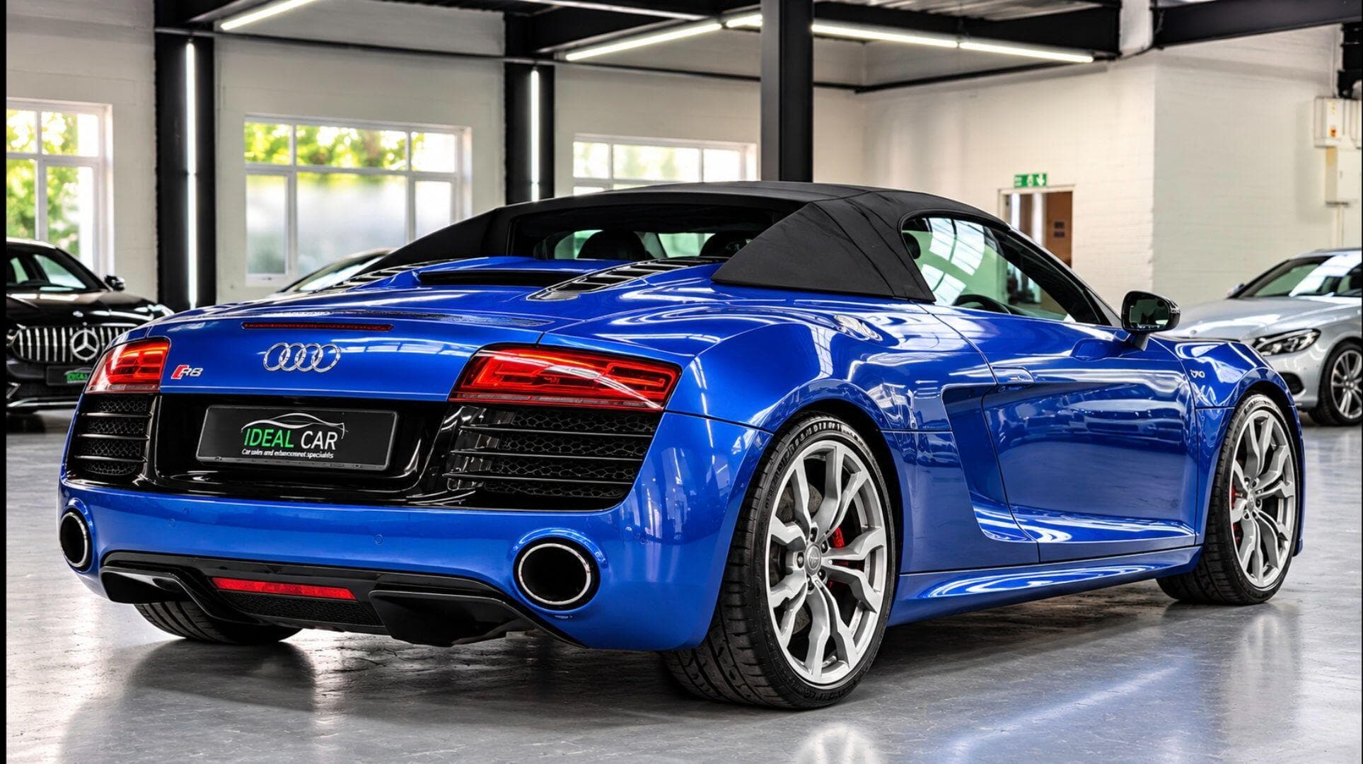 2014 Audi R8 - Thumbnail 11