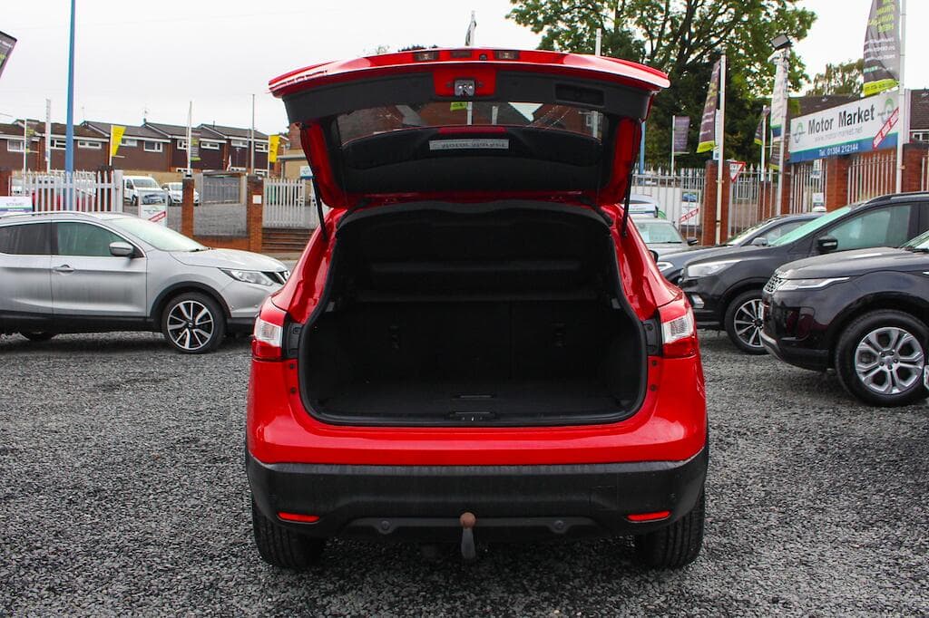 2015 Nissan Qashqai - Thumbnail 8