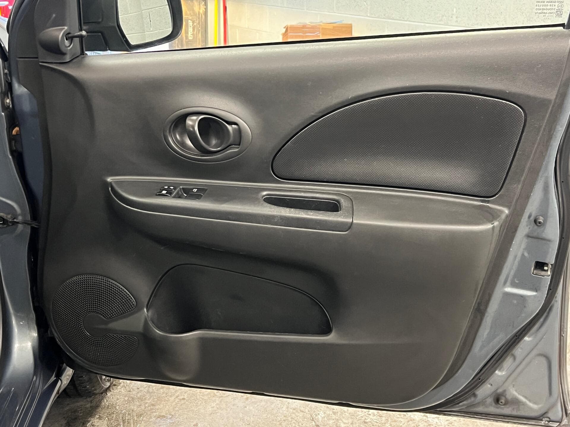 2016 Nissan Micra - Thumbnail 23