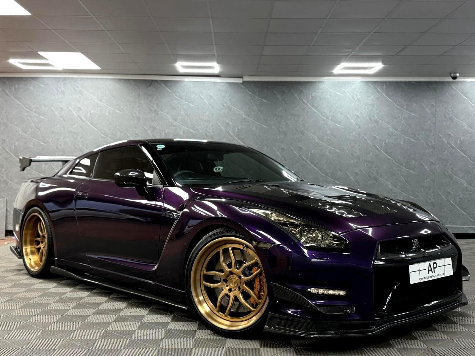 2011 Nissan GT-R - Image 1