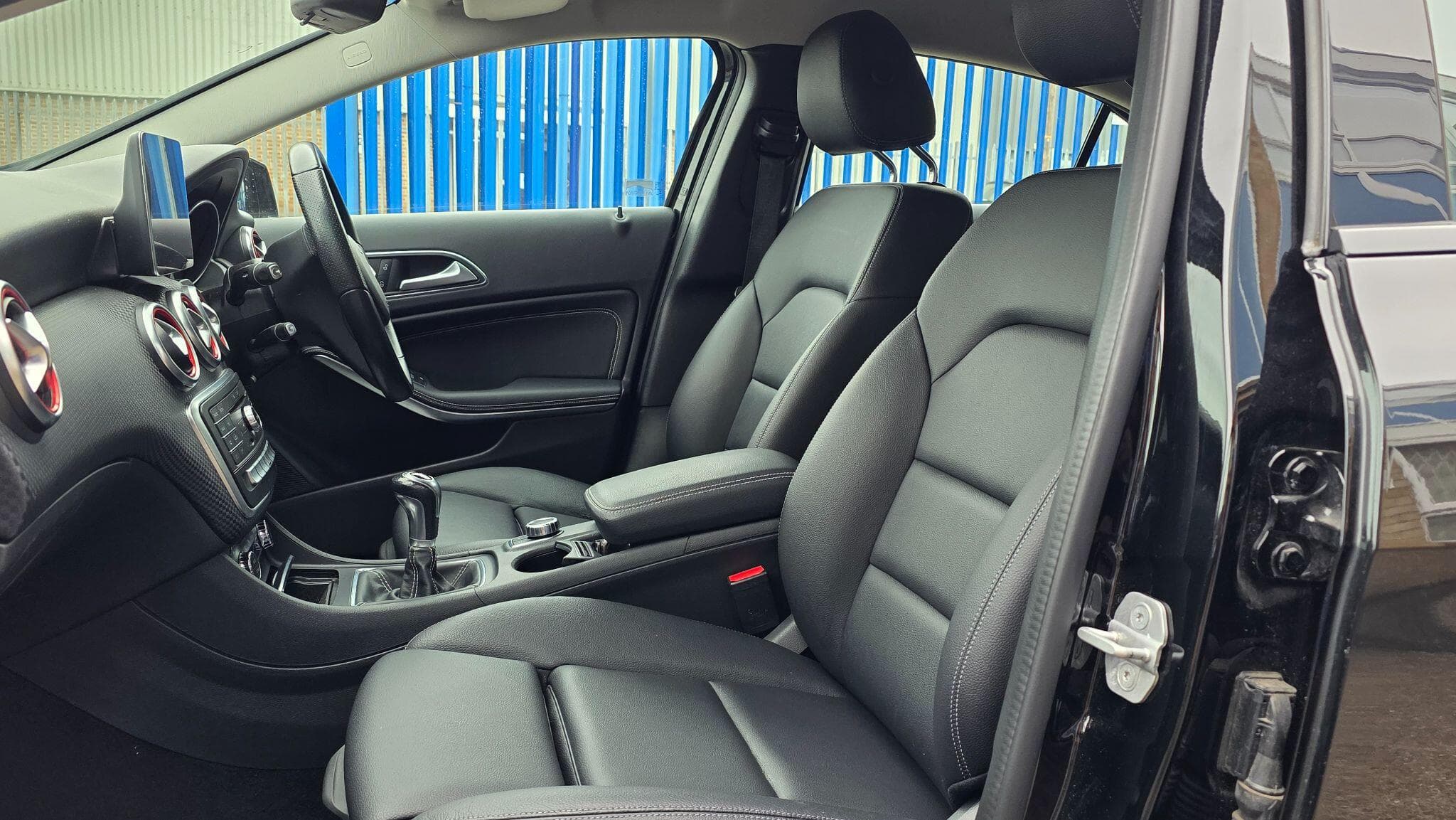 2017 Mercedes-Benz A Class - Thumbnail 16