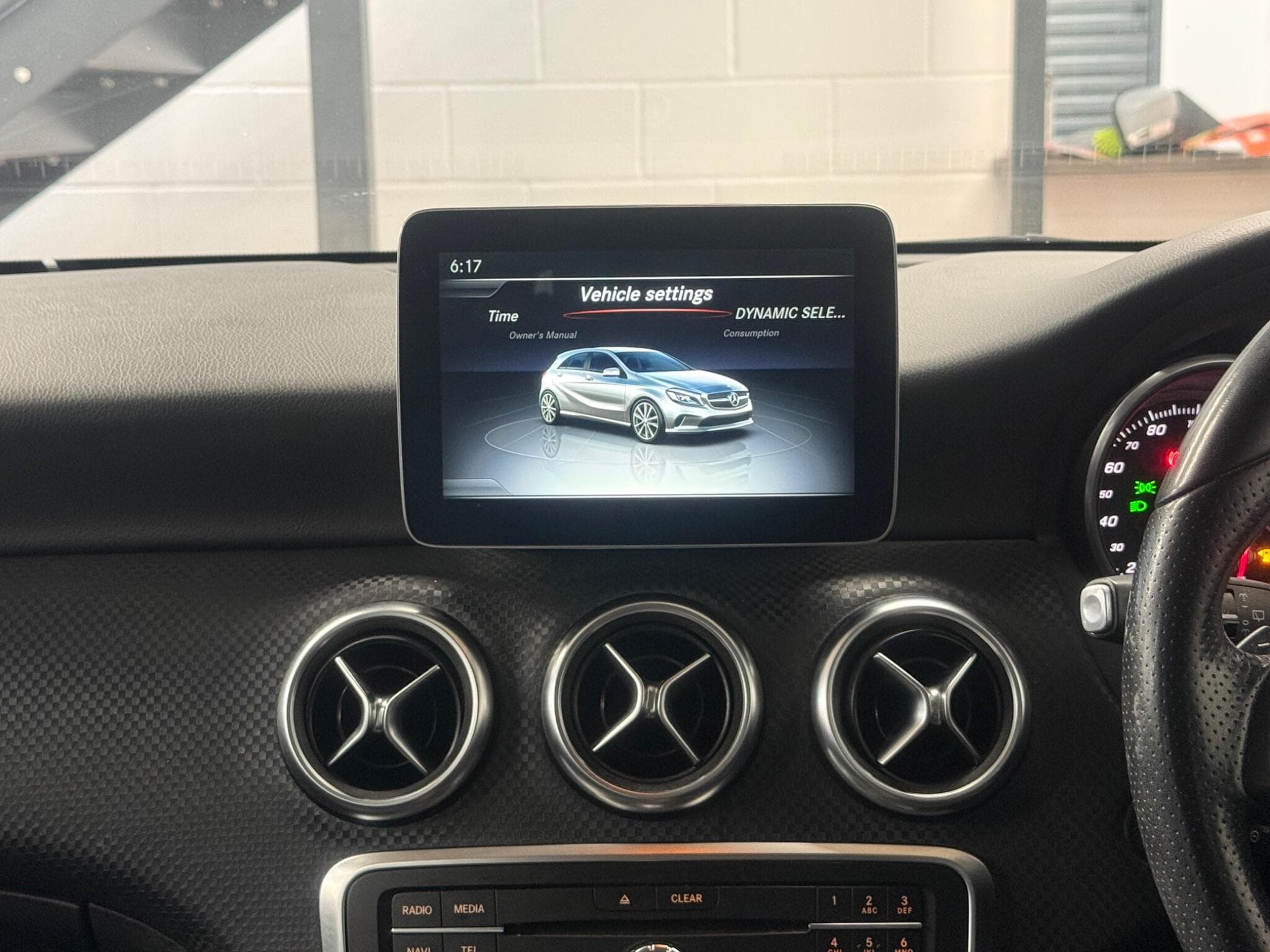2017 Mercedes-Benz A Class - Thumbnail 28