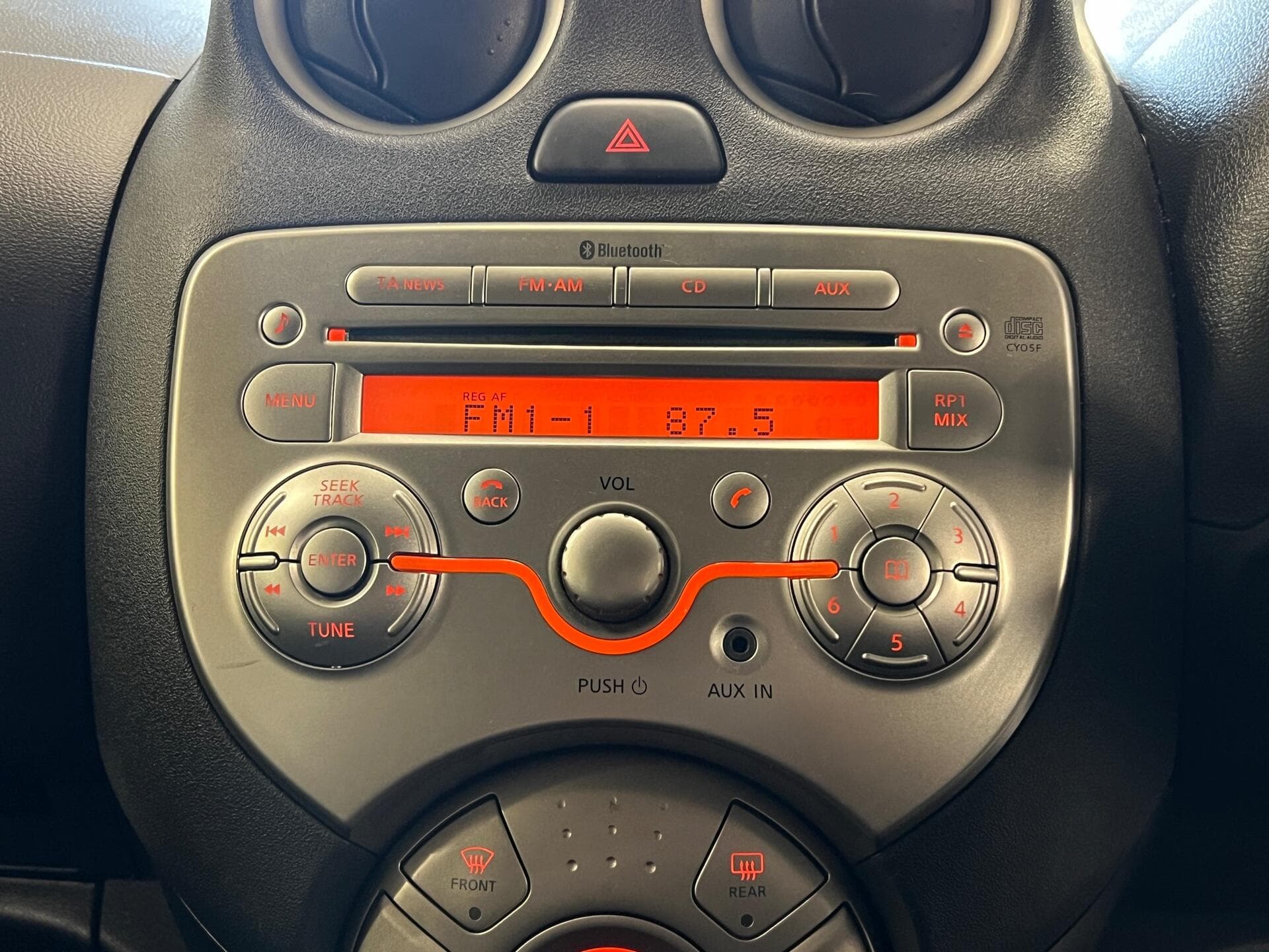 2011 Nissan Micra - Thumbnail 29