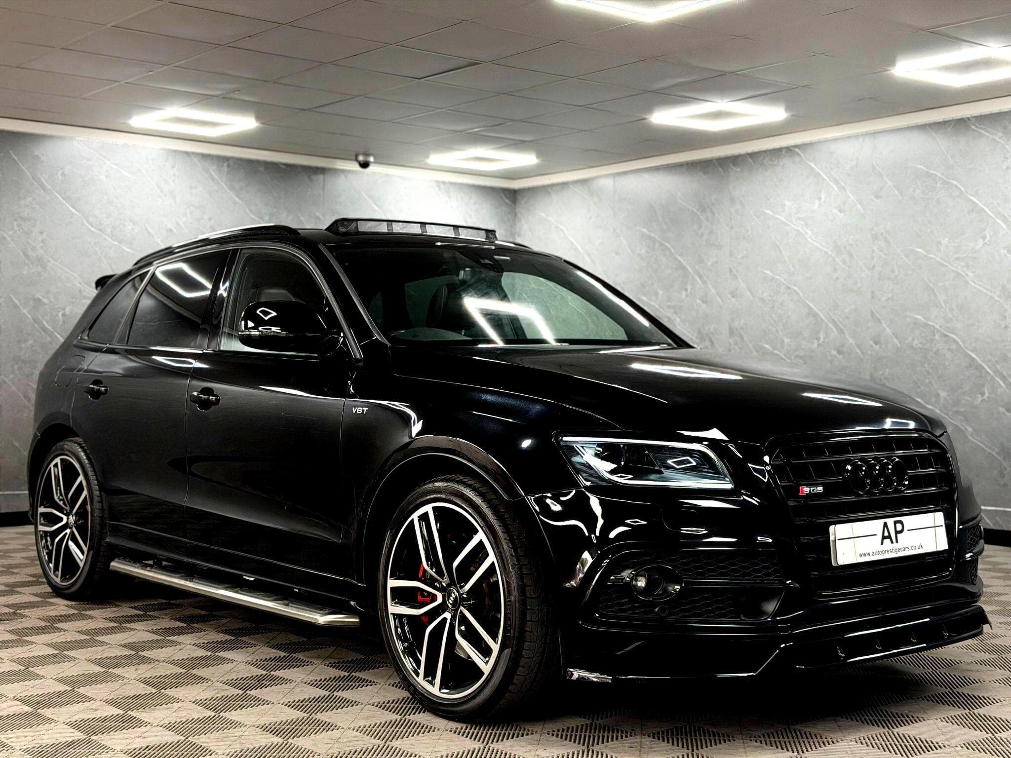 2016 Audi SQ5 - Thumbnail 25