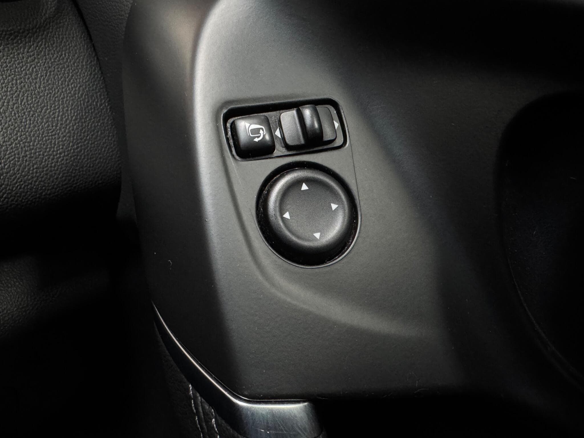 2018 Renault Kadjar - Thumbnail 25