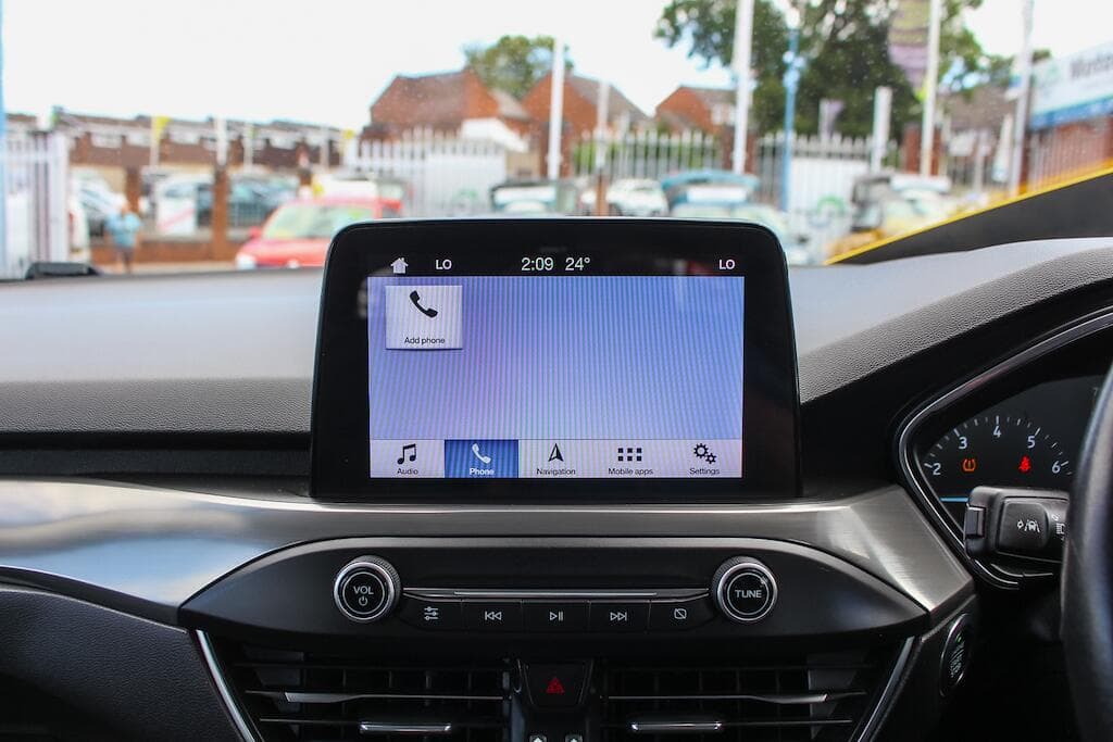2019 Ford Focus - Thumbnail 34