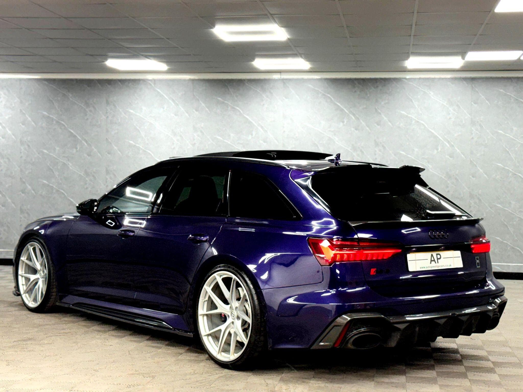 2020 Audi RS6 Avant - Thumbnail 24