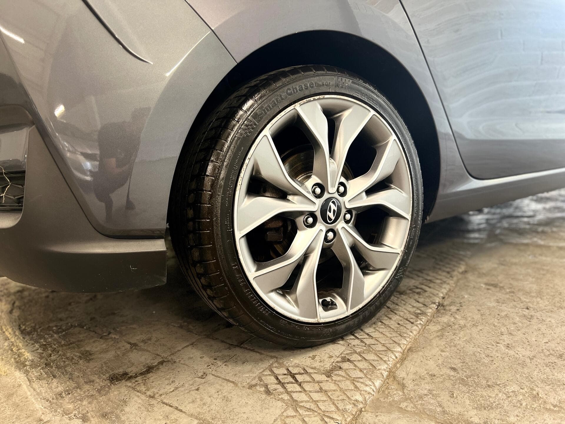 2019 Hyundai i30 - Thumbnail 12