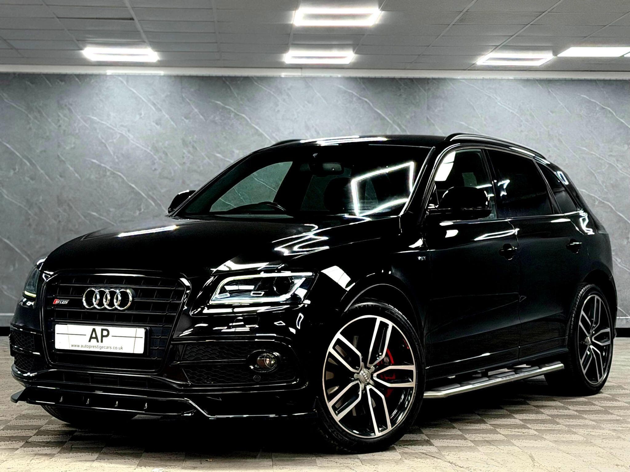2016 Audi SQ5 - Thumbnail 6