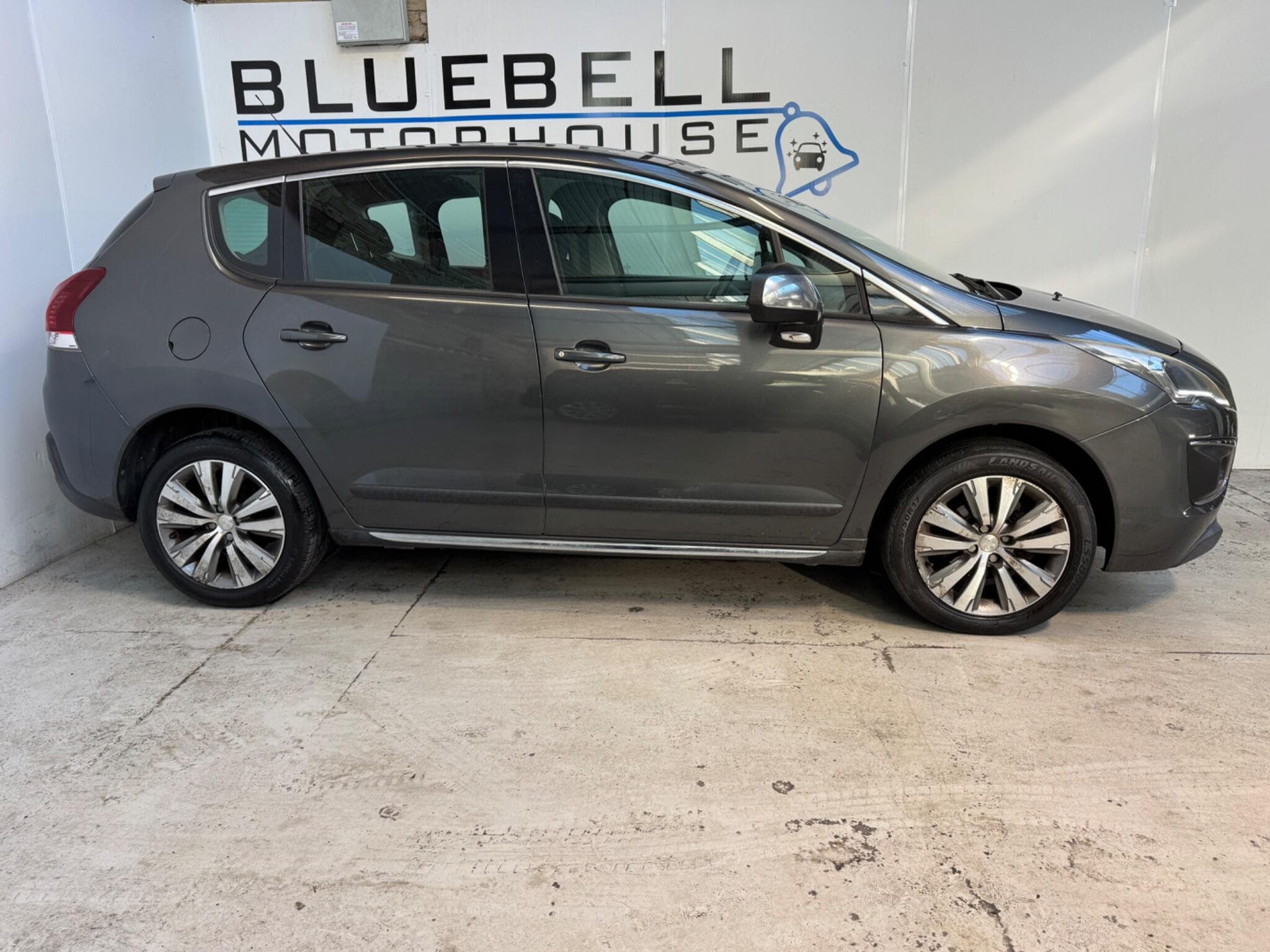 2016 Peugeot 3008 - Thumbnail 9