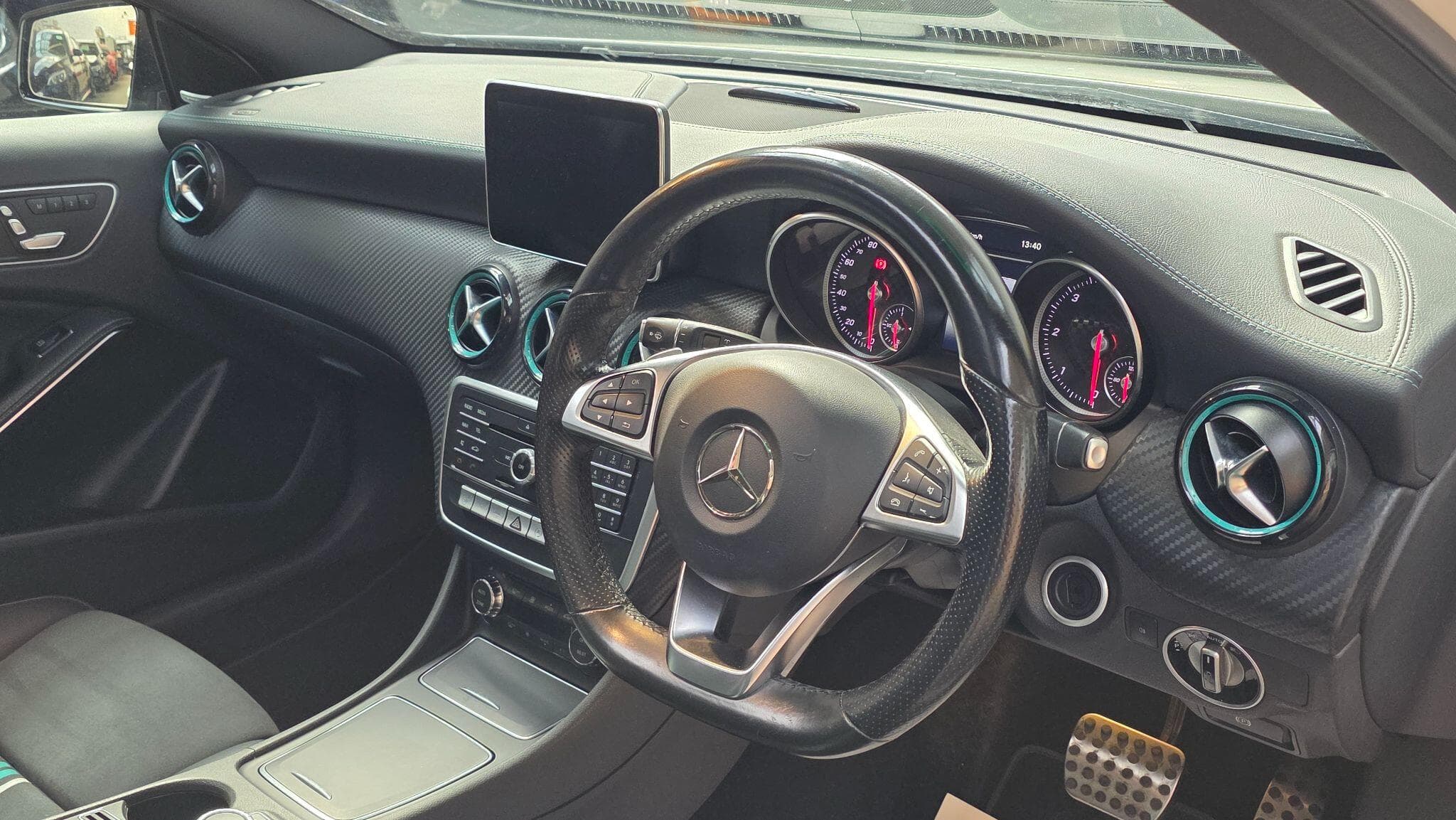 2015 Mercedes-Benz A Class - Thumbnail 10