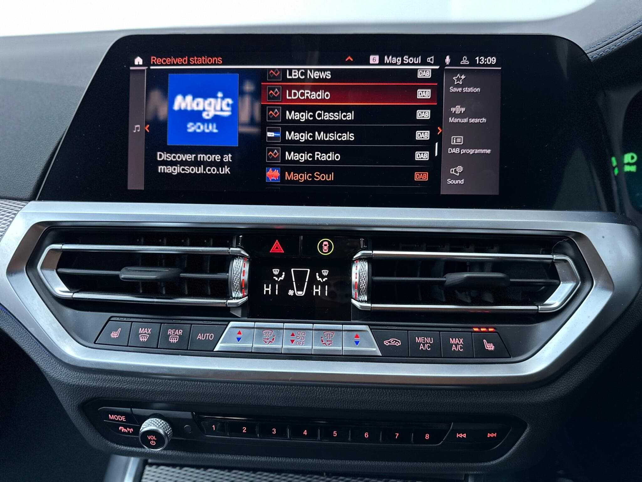 2021 BMW 3 Series - Thumbnail 16