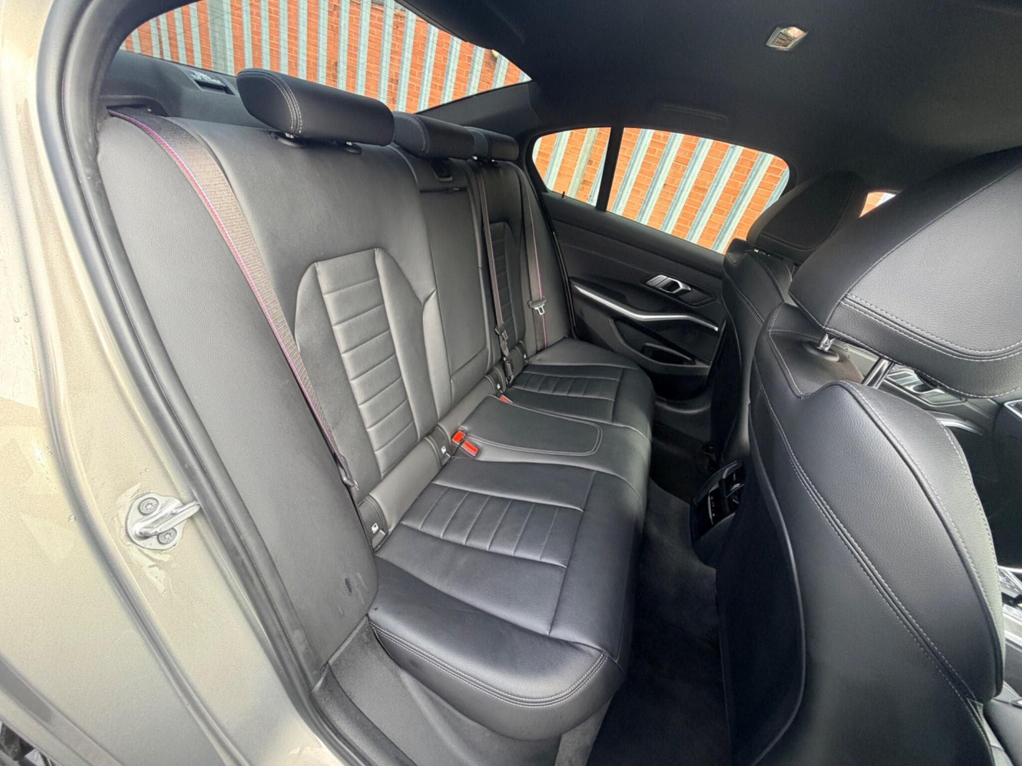 2022 BMW 3 Series - Thumbnail 7