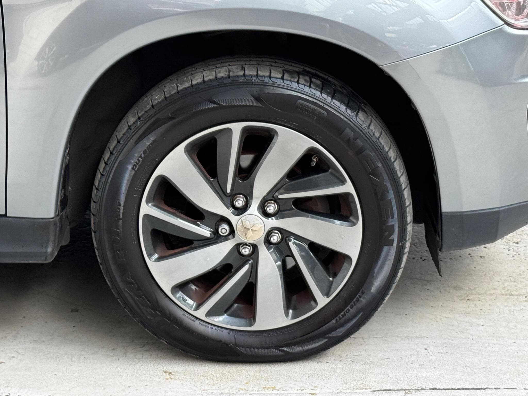 2014 Mitsubishi ASX - Thumbnail 32