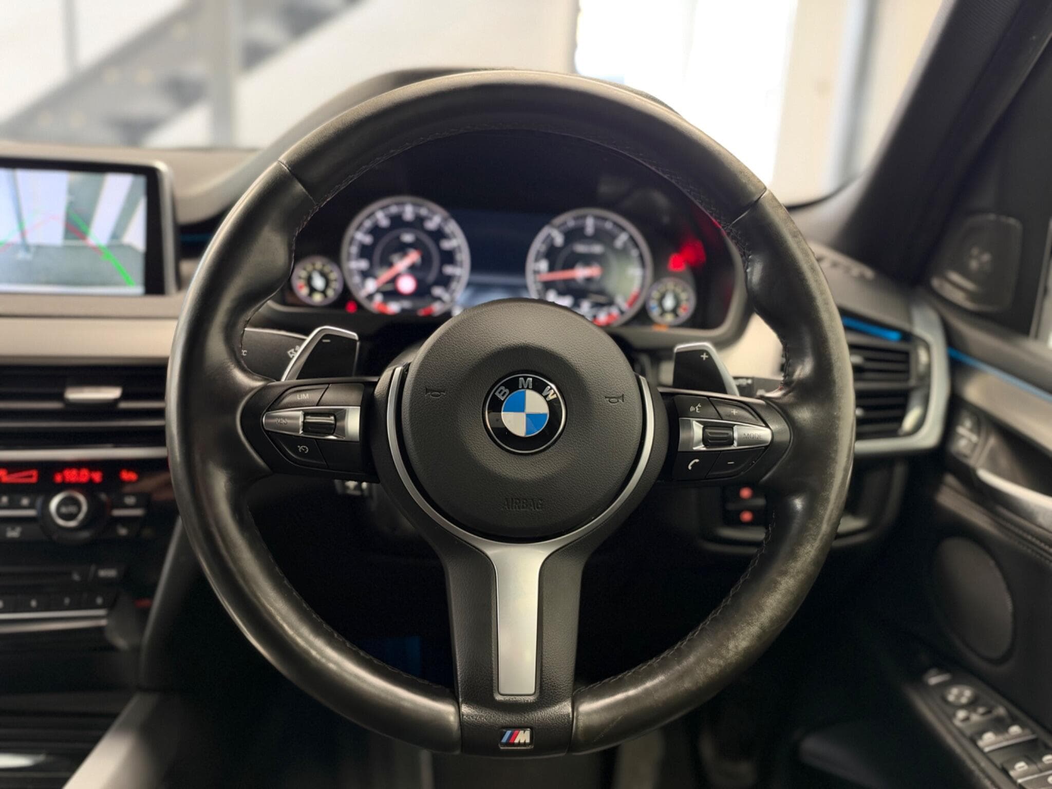 2017 BMW X5 - Thumbnail 47