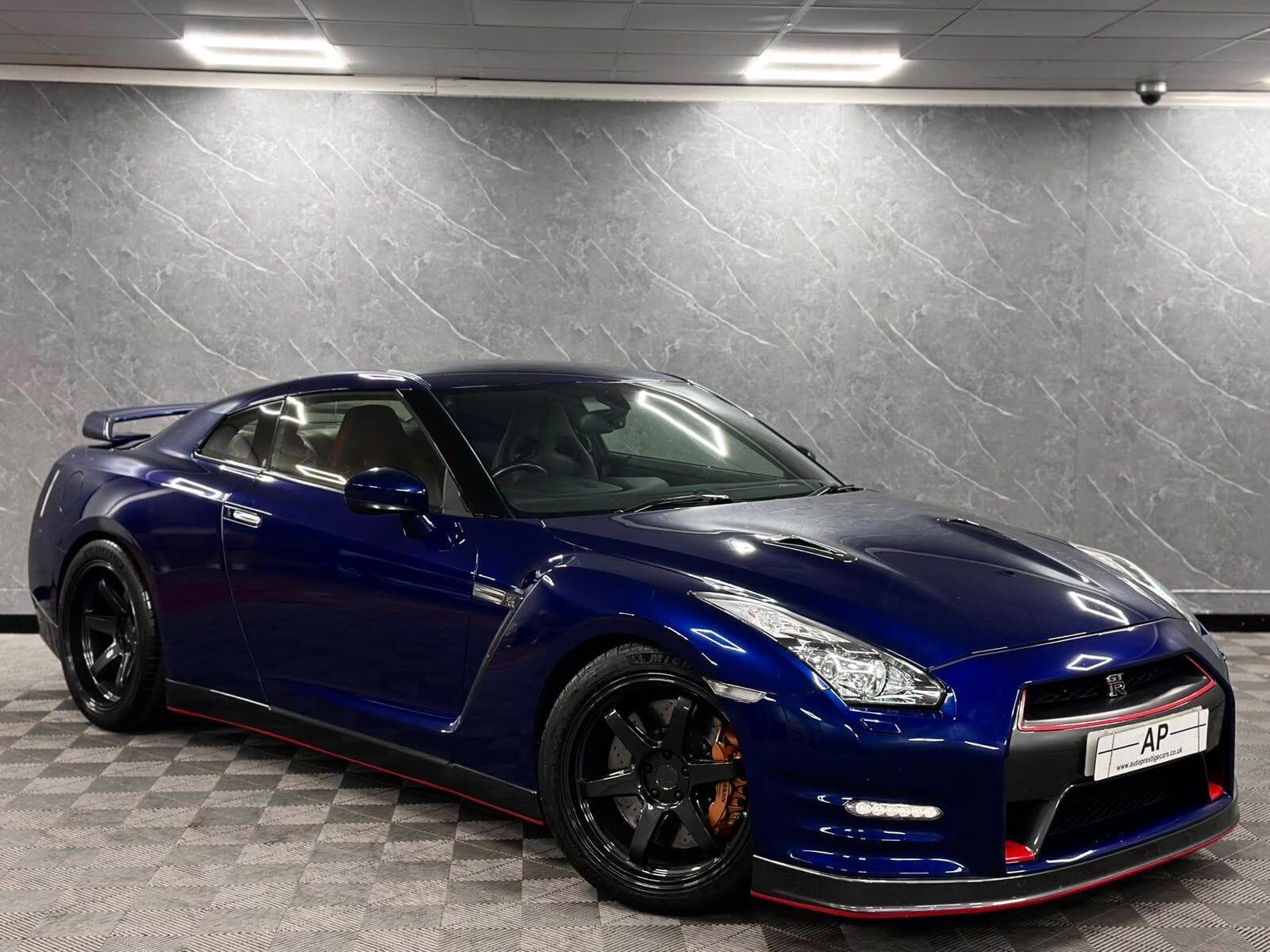 2012 Nissan GT-R - Thumbnail 36