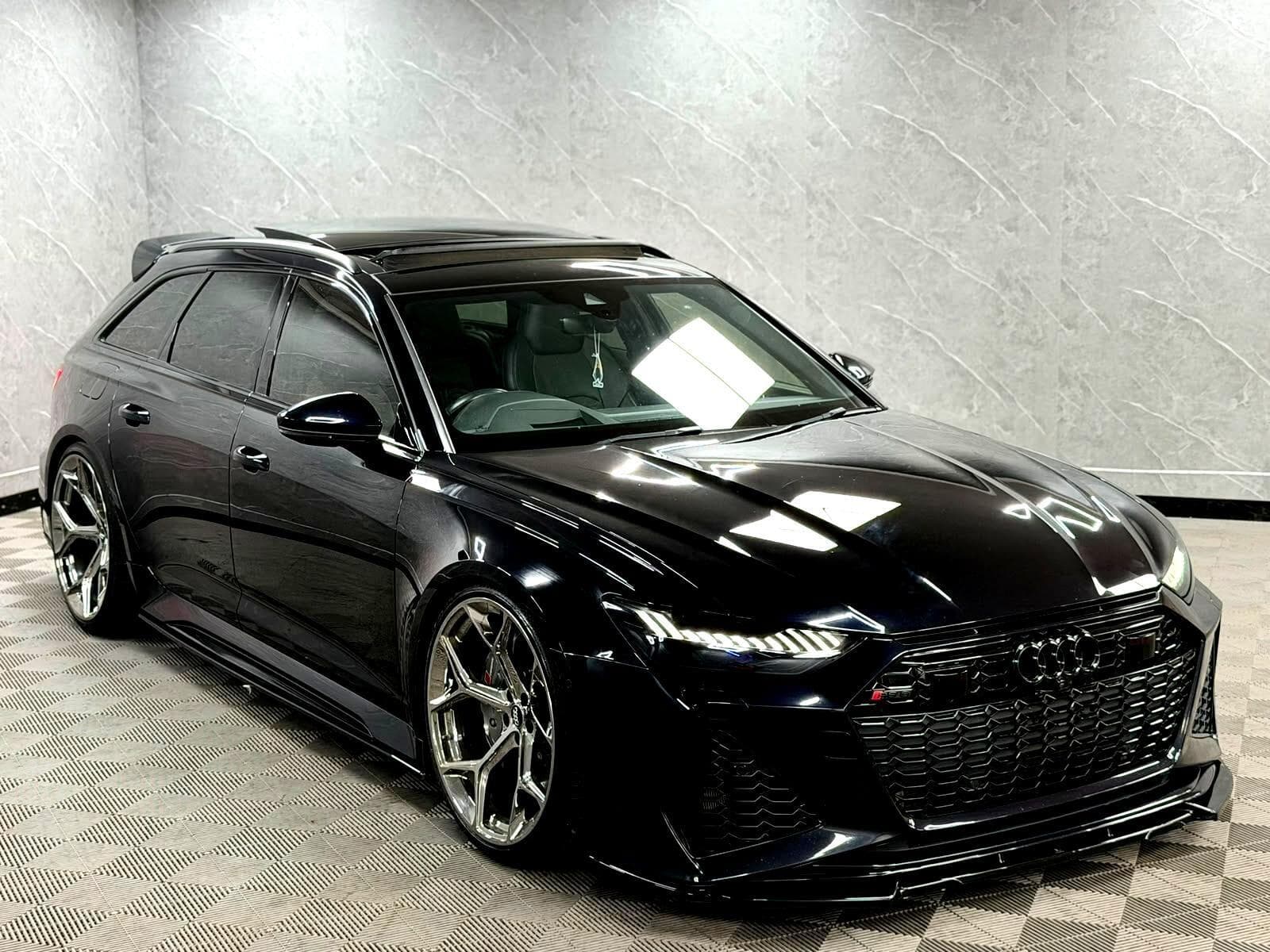 2020 Audi RS6 Avant - Thumbnail 18