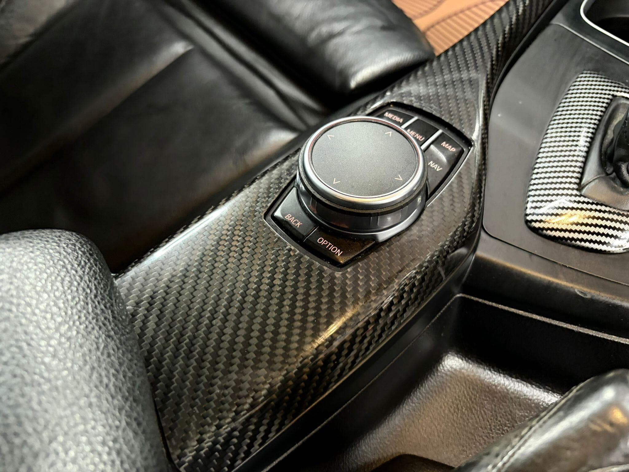 2018 BMW 1 Series - Thumbnail 36