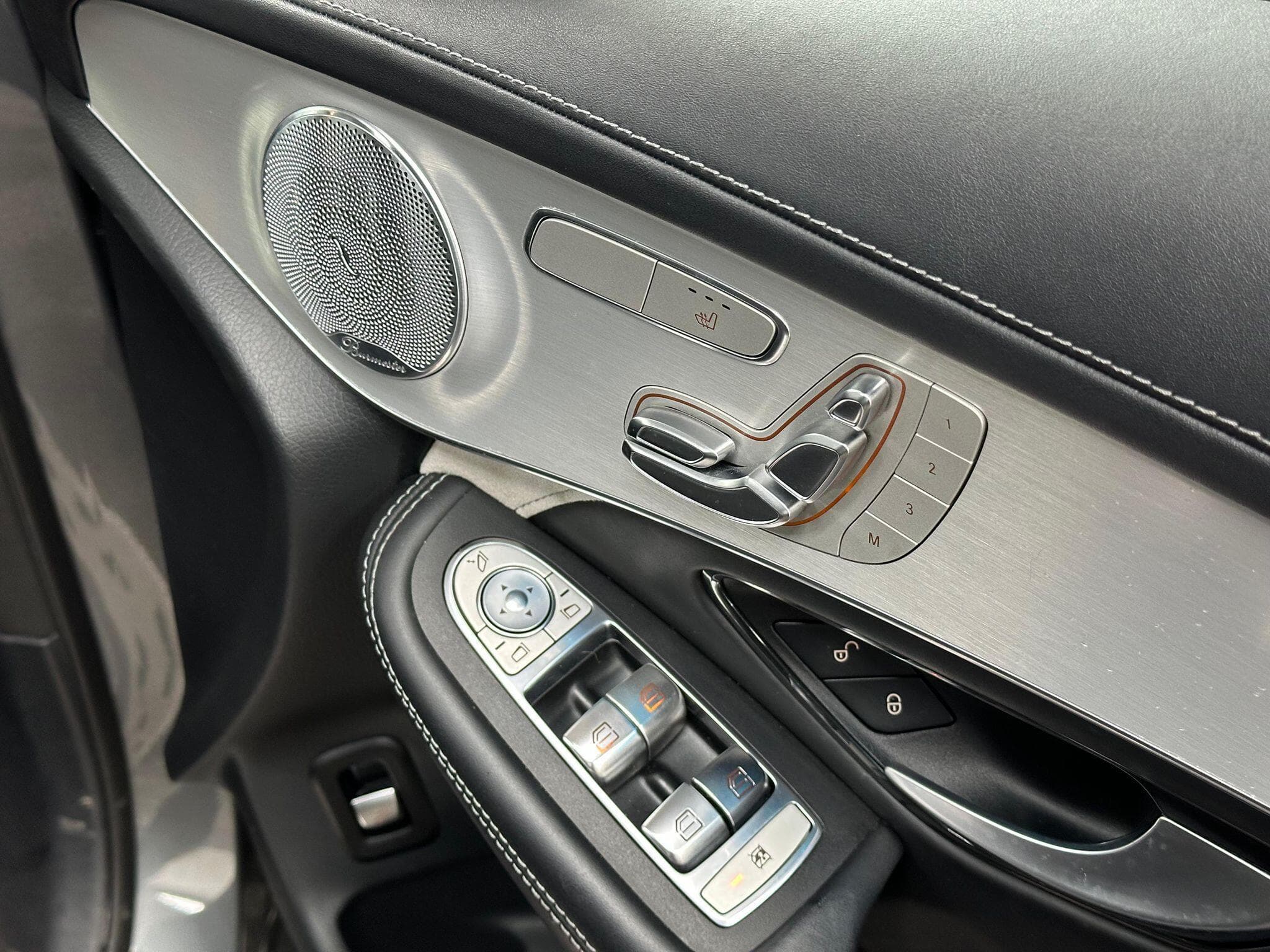 2019 Mercedes-Benz GLC - Thumbnail 23