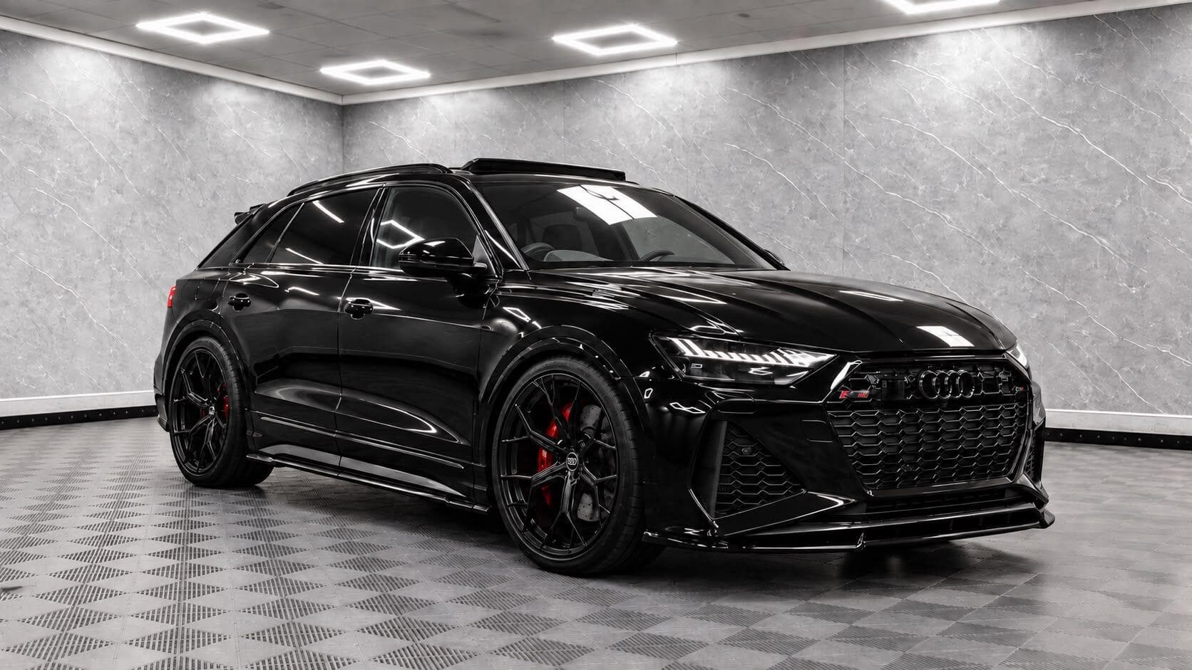 2019 Audi SQ8 - Main