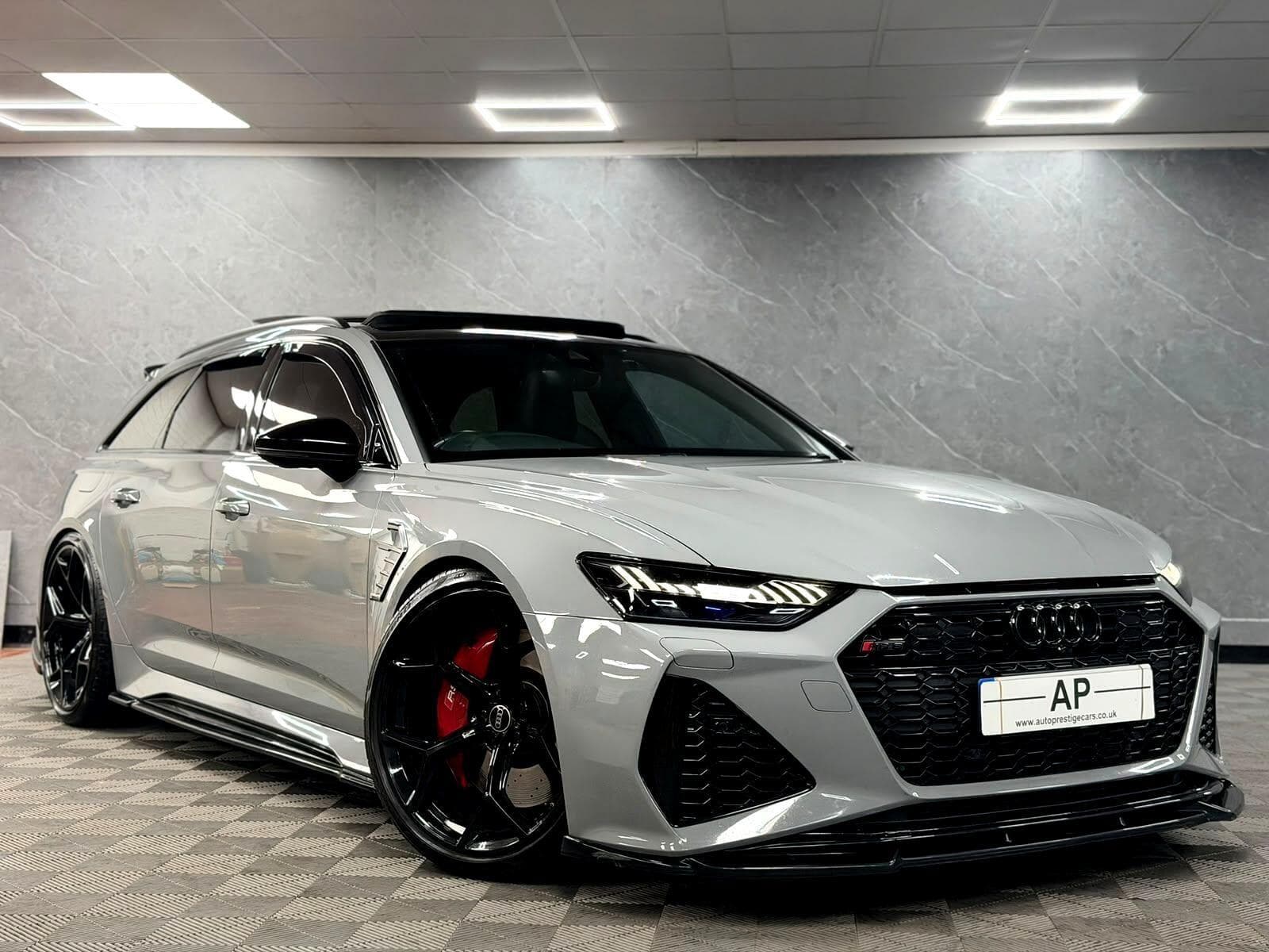 2020 Audi RS6 Avant - Image 2