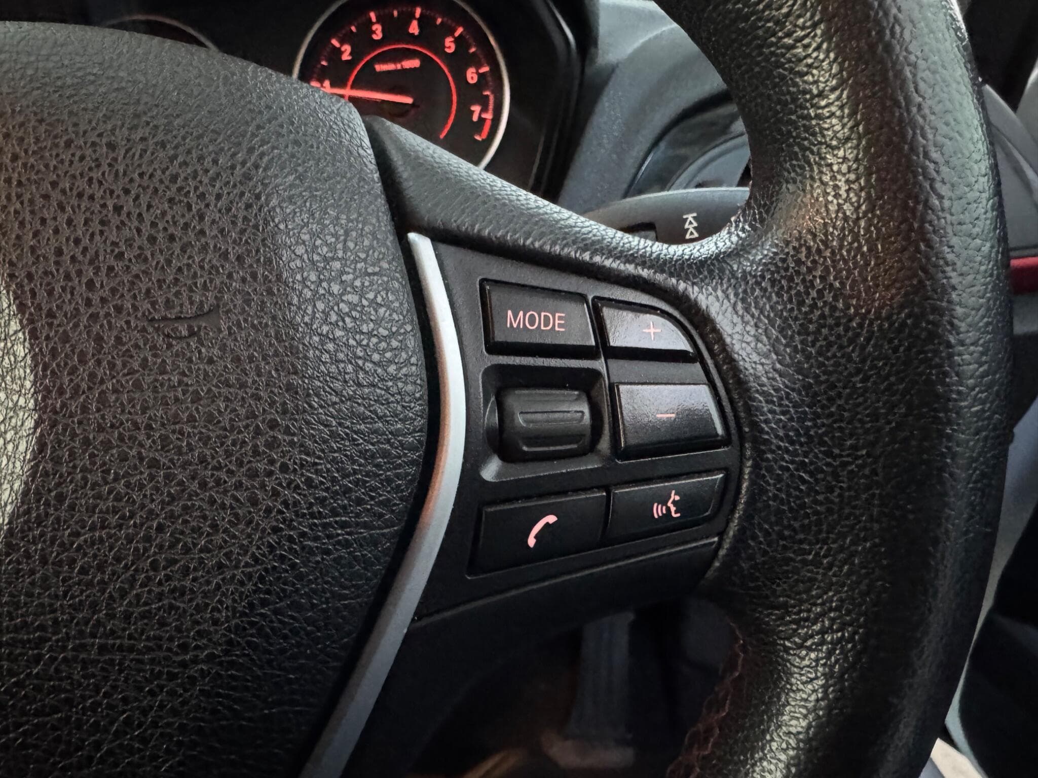 2016 BMW 2 Series - Thumbnail 20