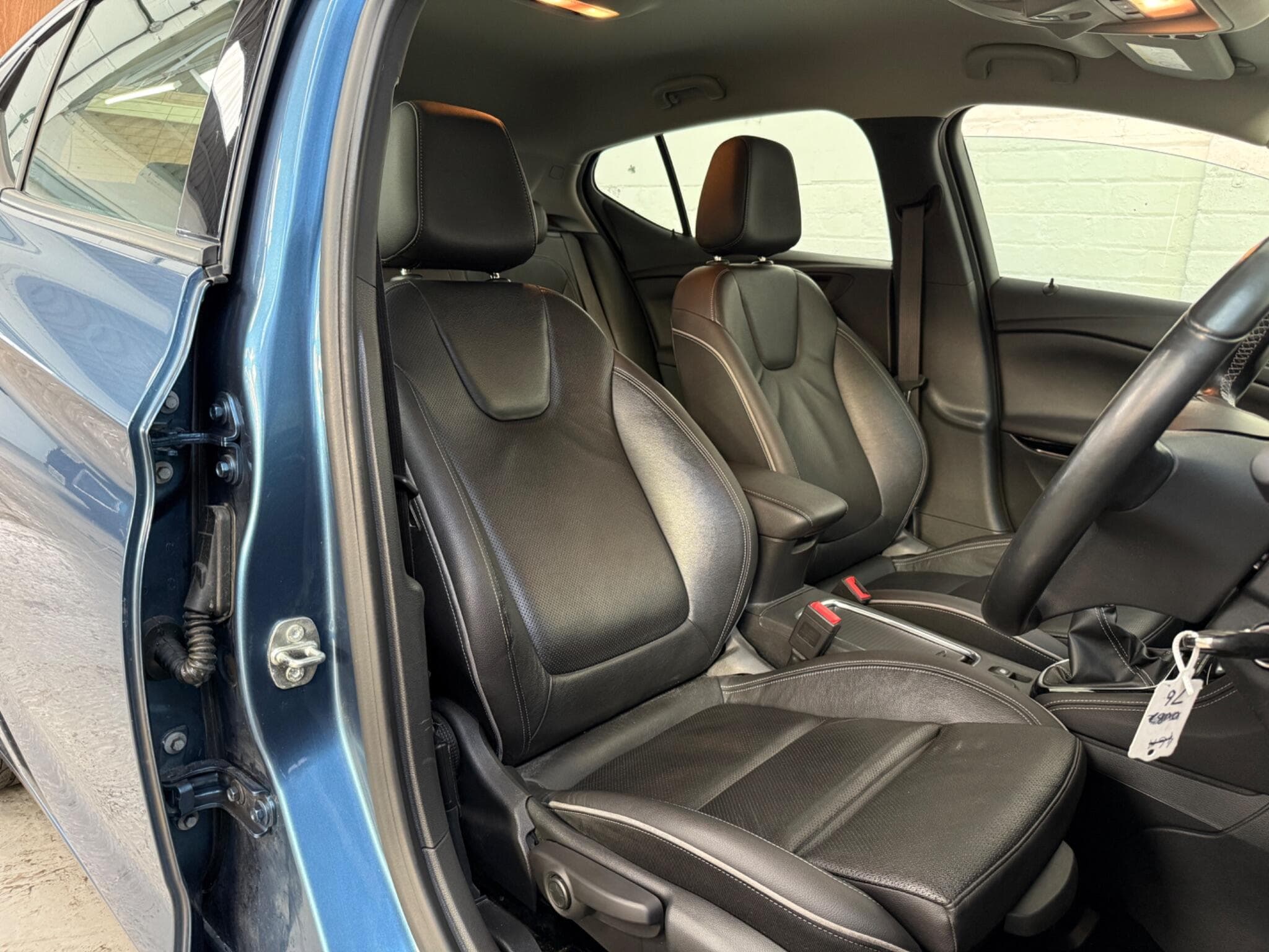 2016 Vauxhall Astra - Thumbnail 16
