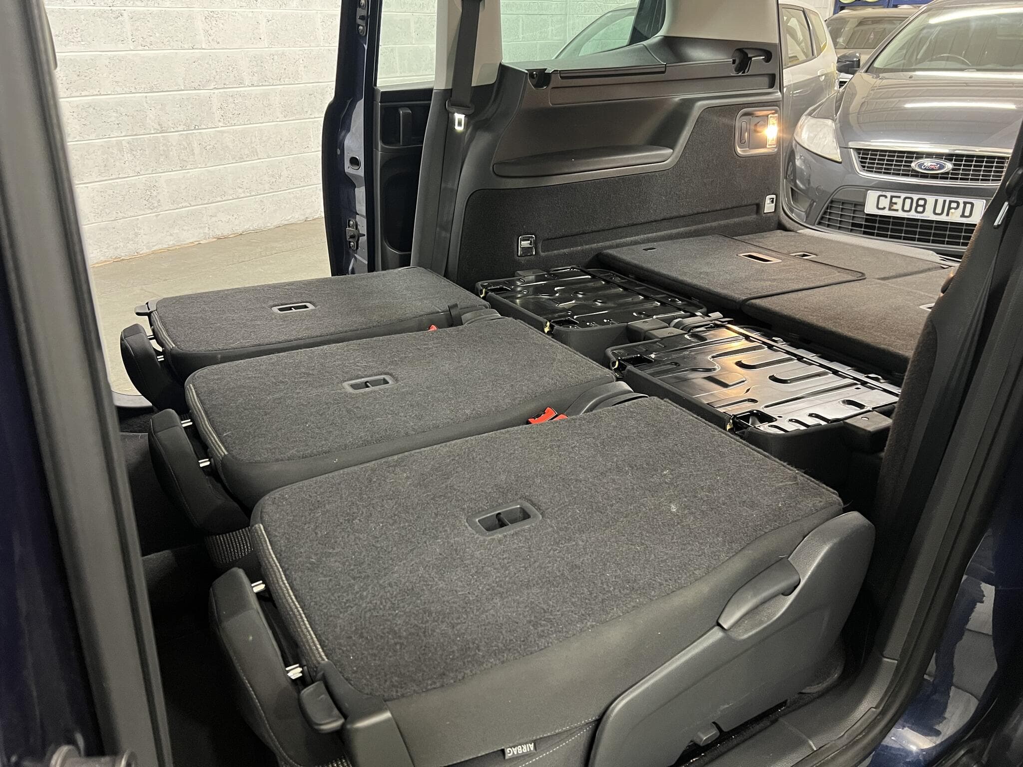 2012 Volkswagen Sharan - Thumbnail 46