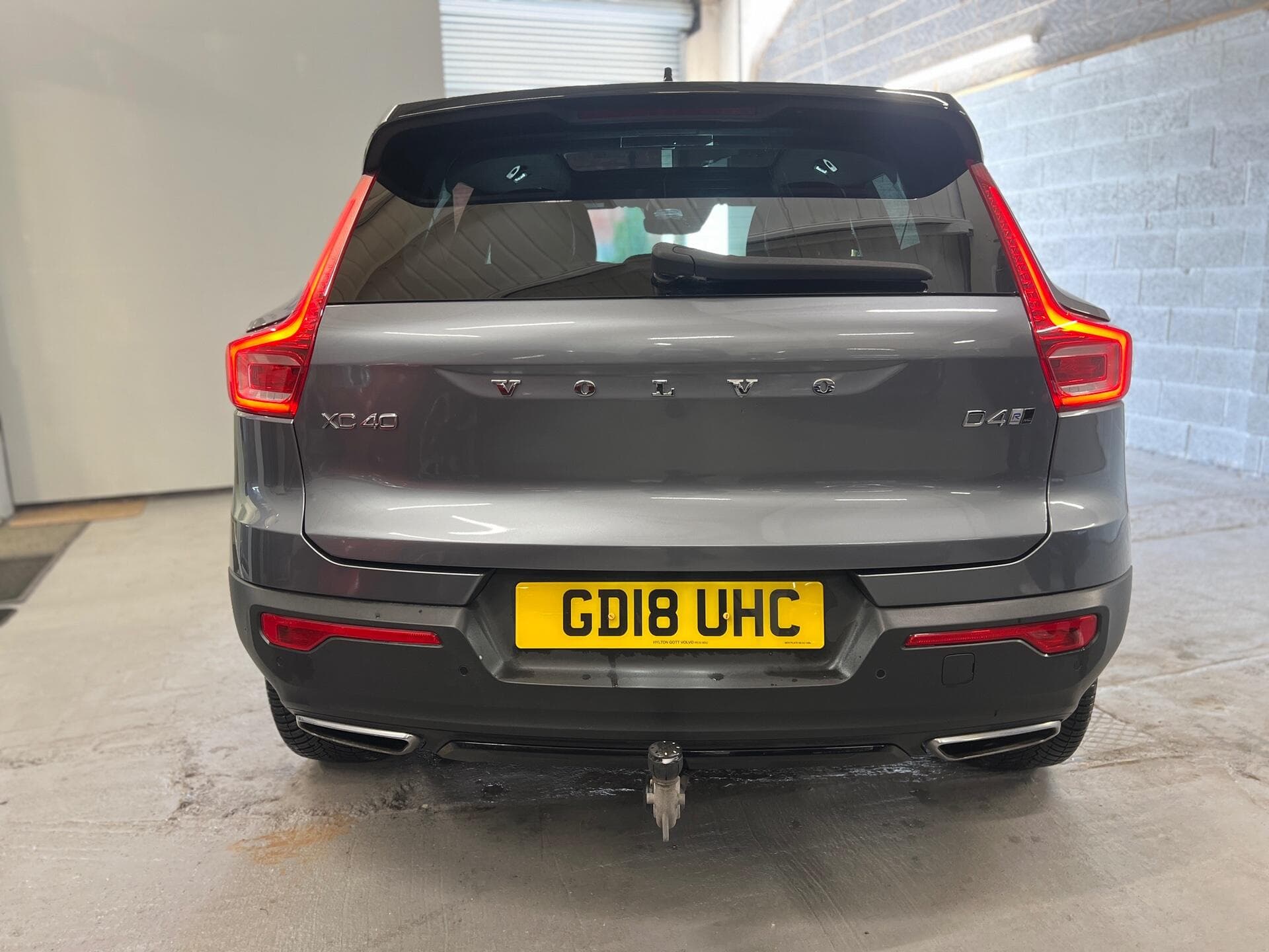 2018 Volvo XC40 - Thumbnail 26