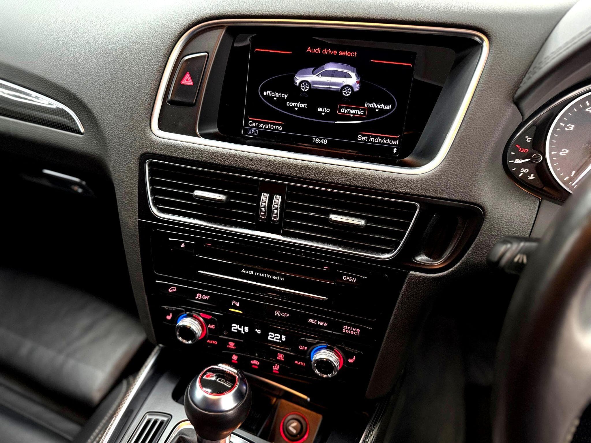 2016 Audi SQ5 - Thumbnail 35