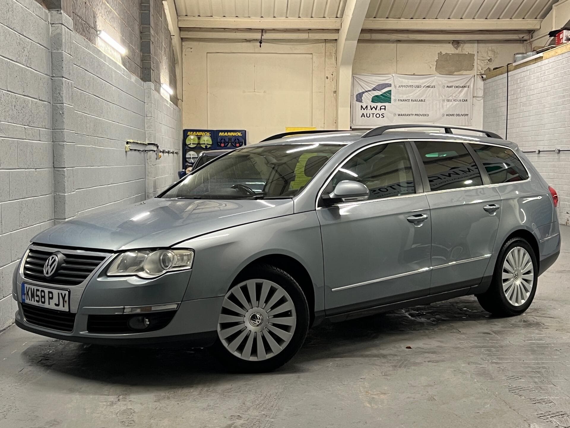 2009 Volkswagen Passat - Thumbnail 12