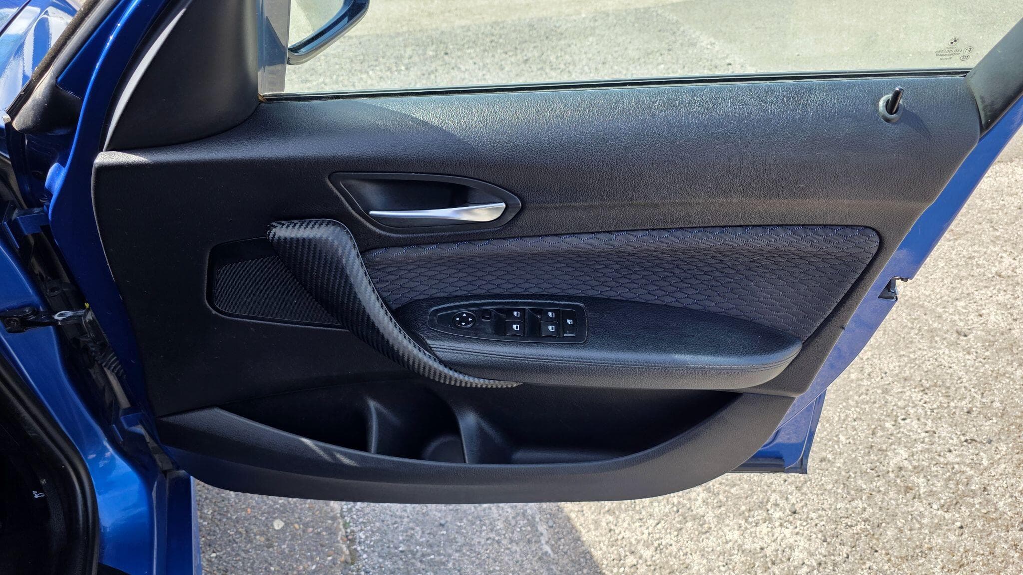 2012 BMW 1 Series - Thumbnail 11