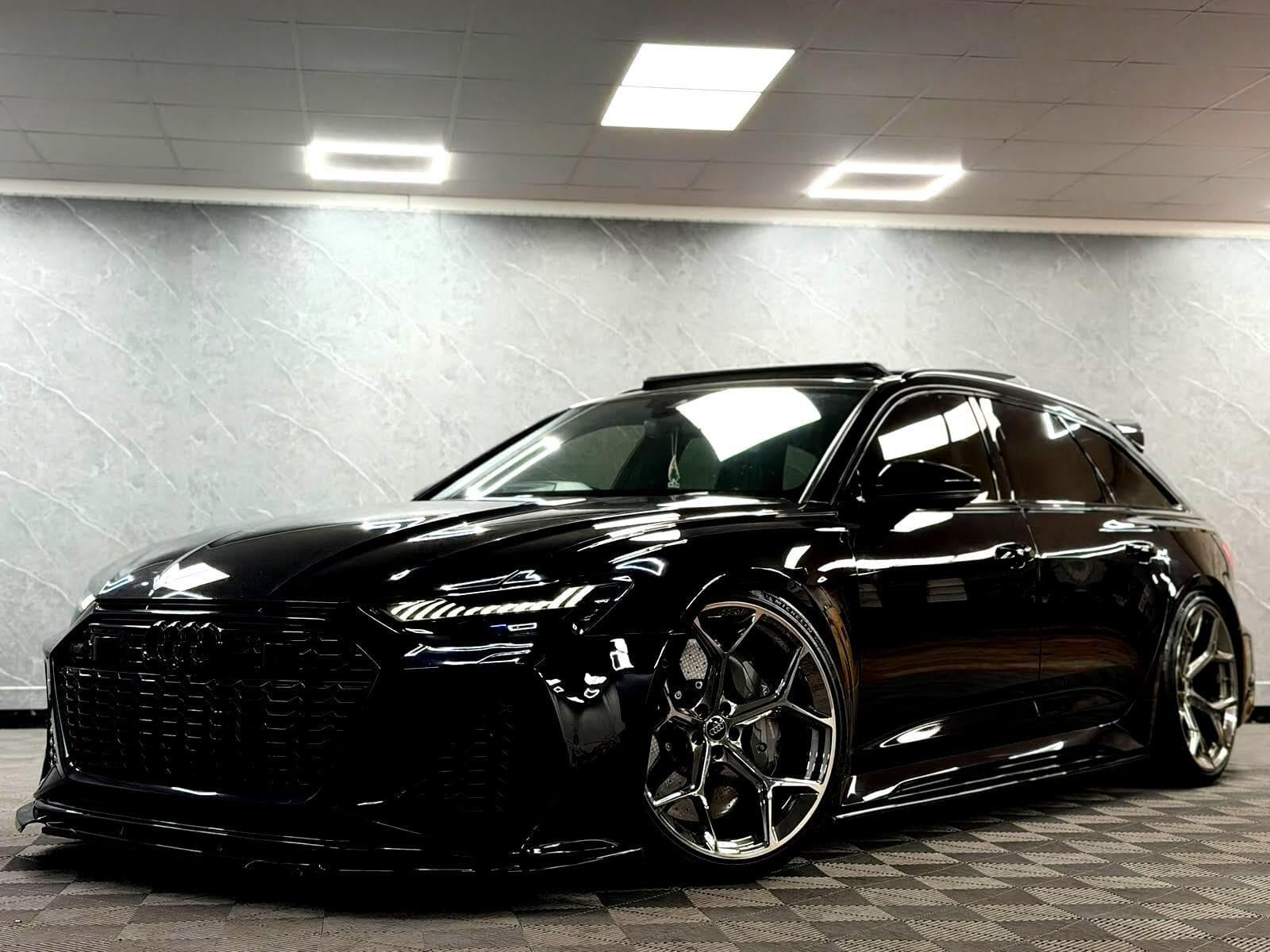 2020 Audi RS6 Avant - Main