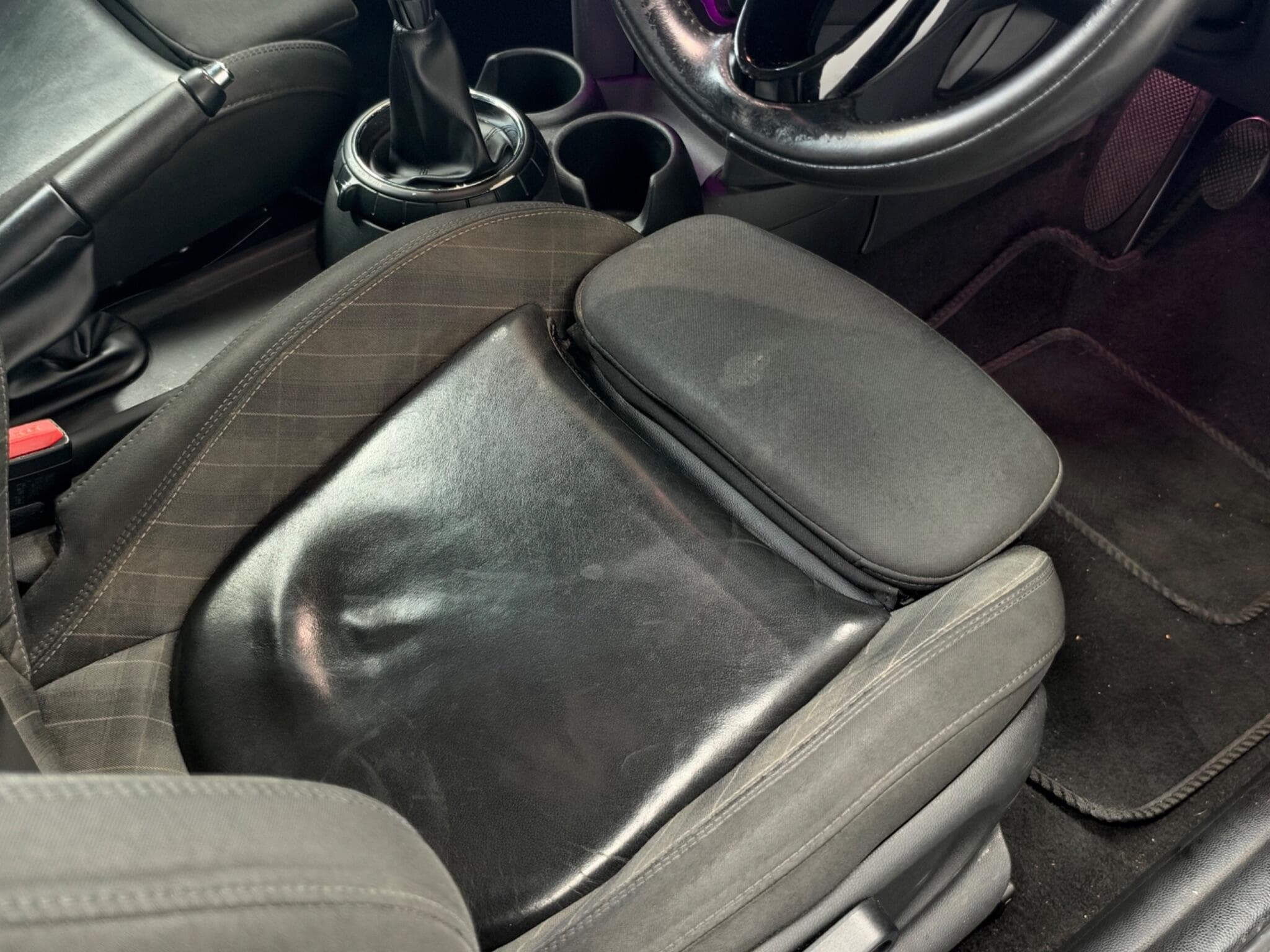 2016 MINI Hatch - Thumbnail 35