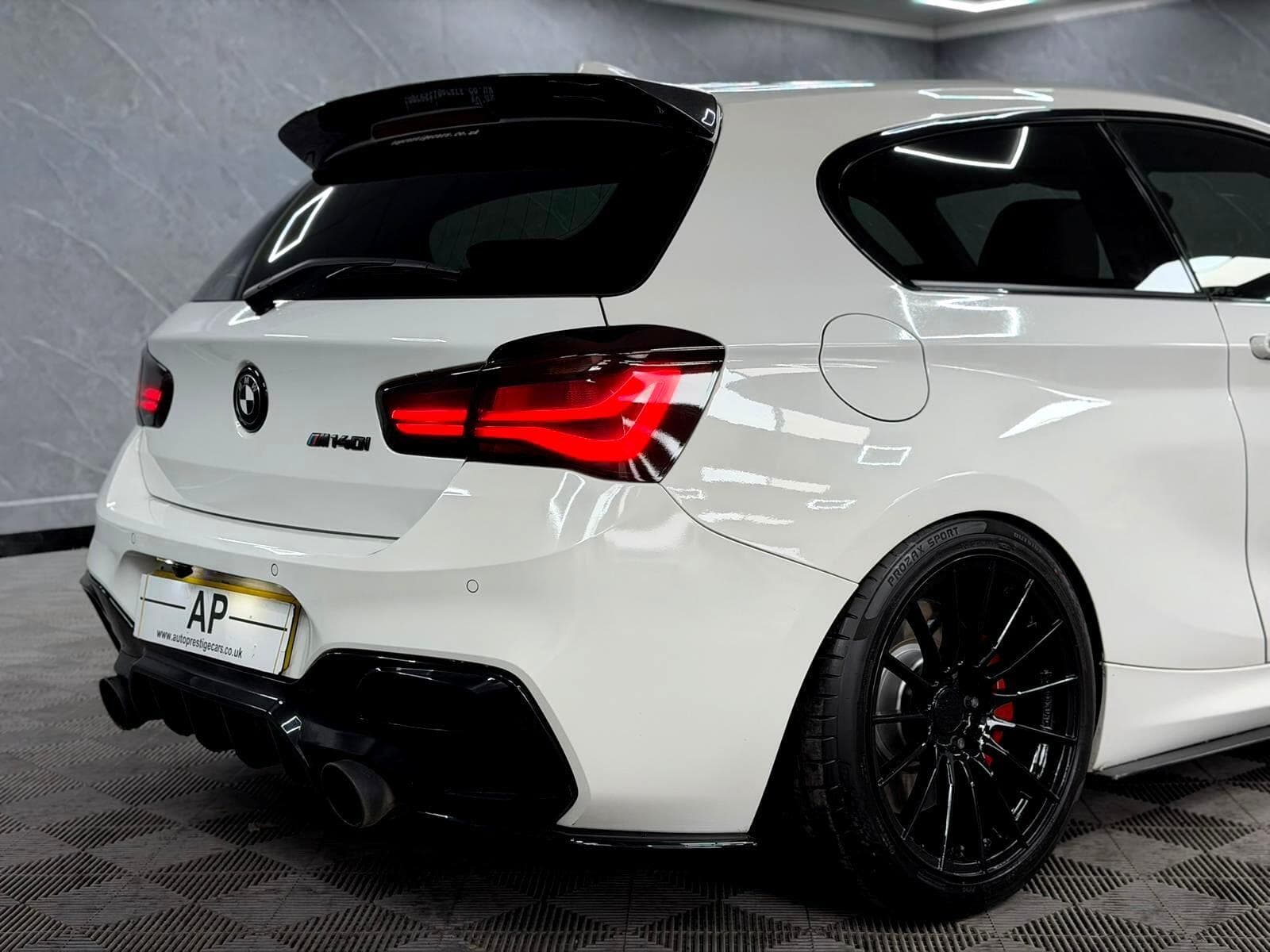 2019 BMW 1 Series - Thumbnail 38