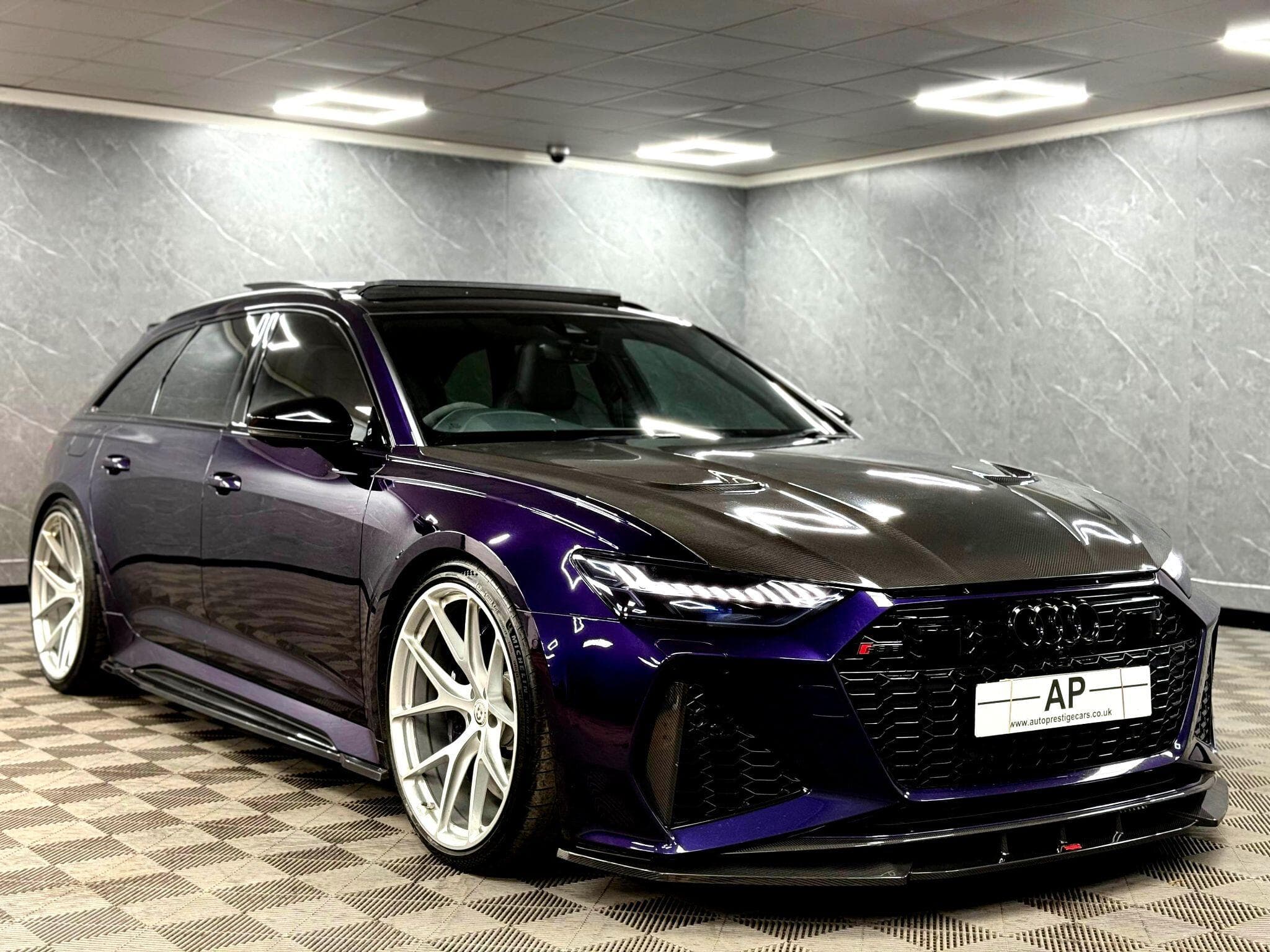 2020 Audi RS6 Avant - Main