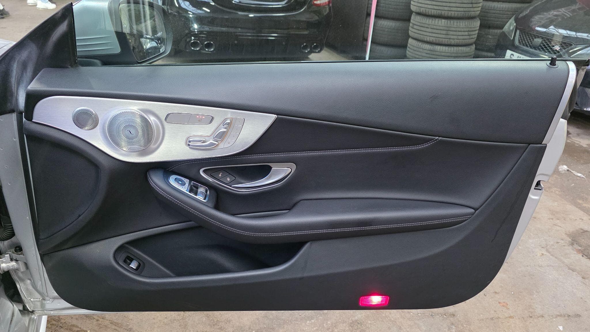 2016 Mercedes-Benz C Class - Thumbnail 12