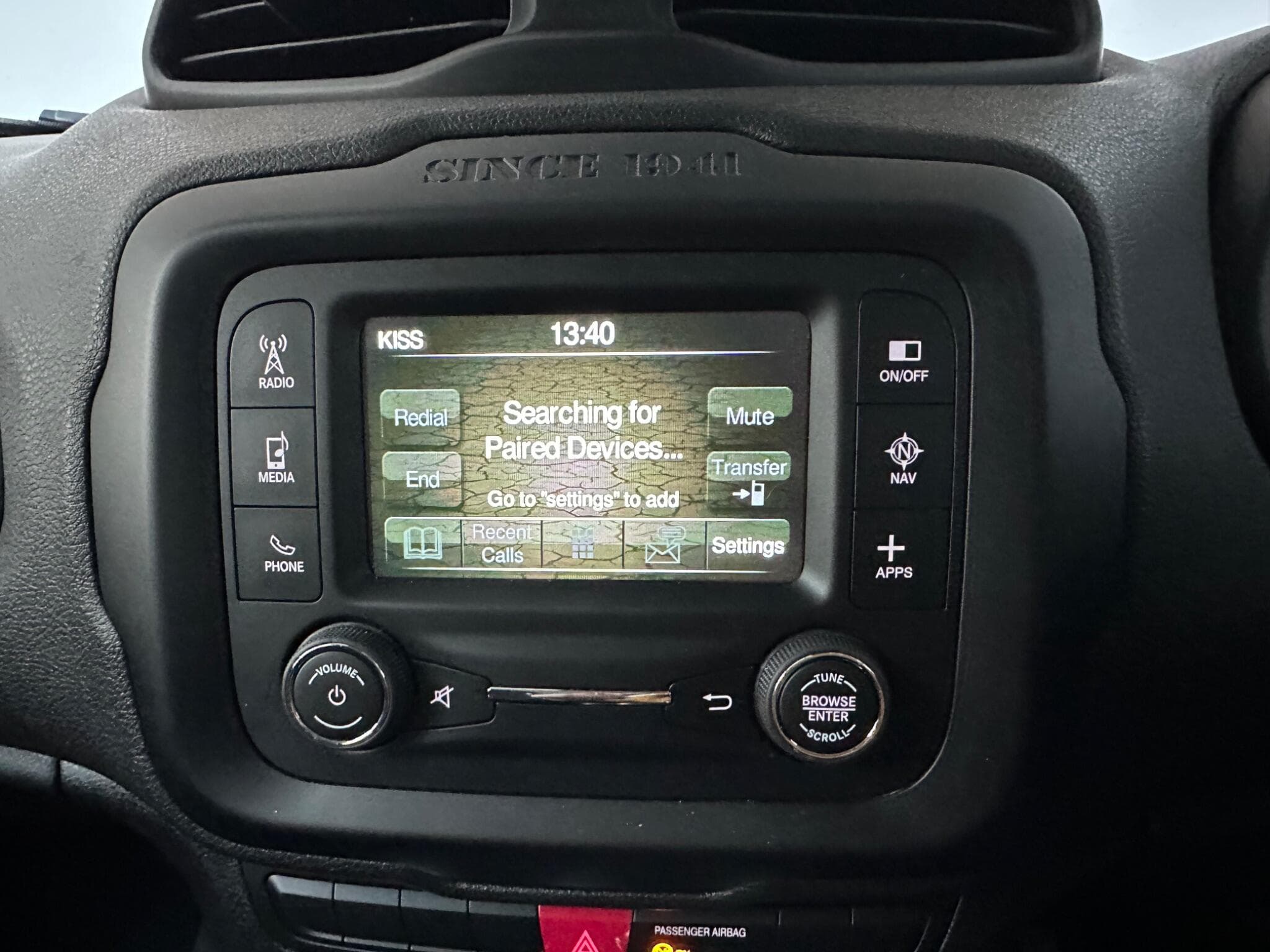 2016 Jeep Renegade - Thumbnail 11