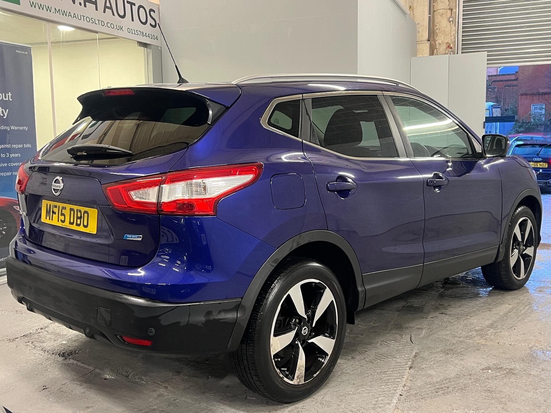 2015 Nissan Qashqai - Thumbnail 9