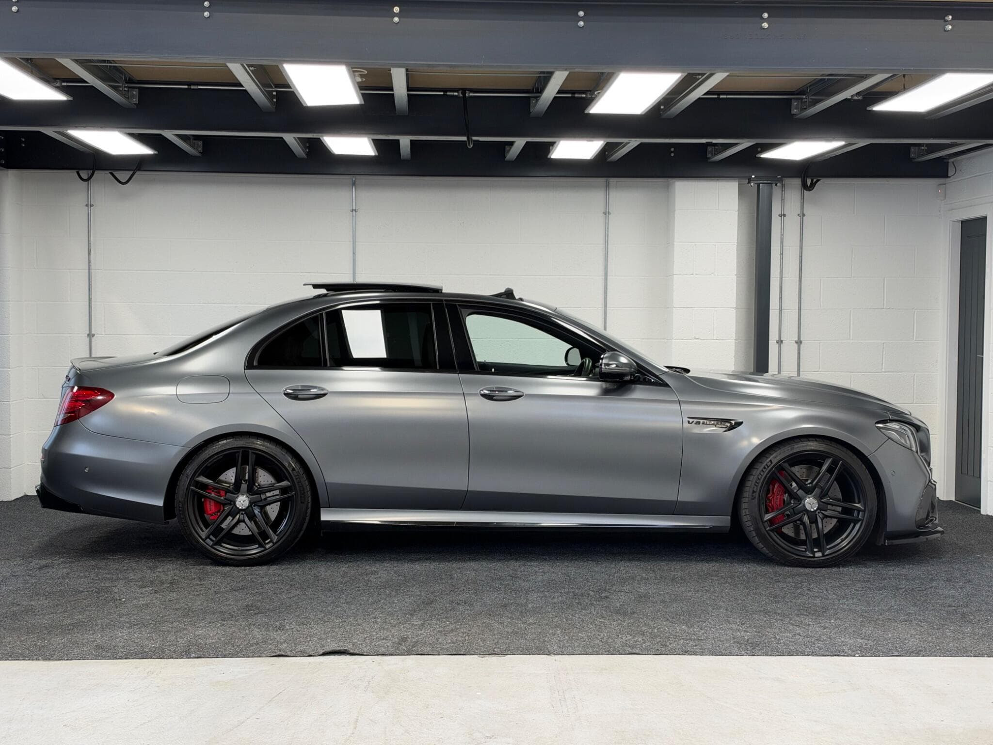 2017 Mercedes-Benz E Class - Thumbnail 17
