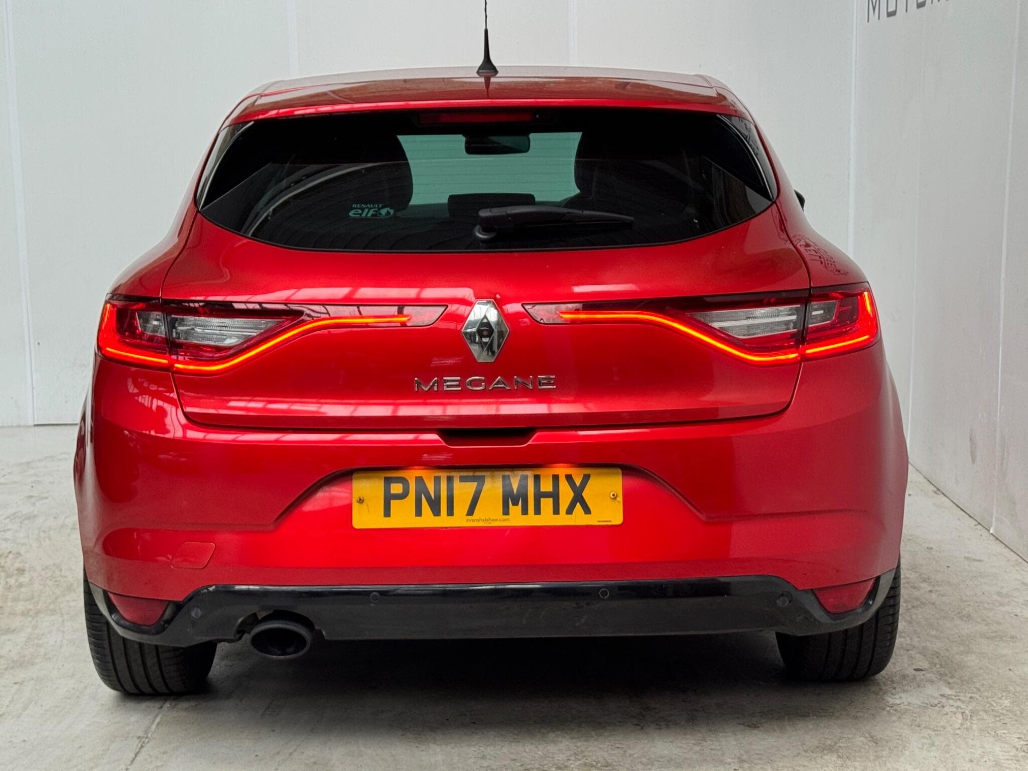 2017 Renault Megane - Thumbnail 6