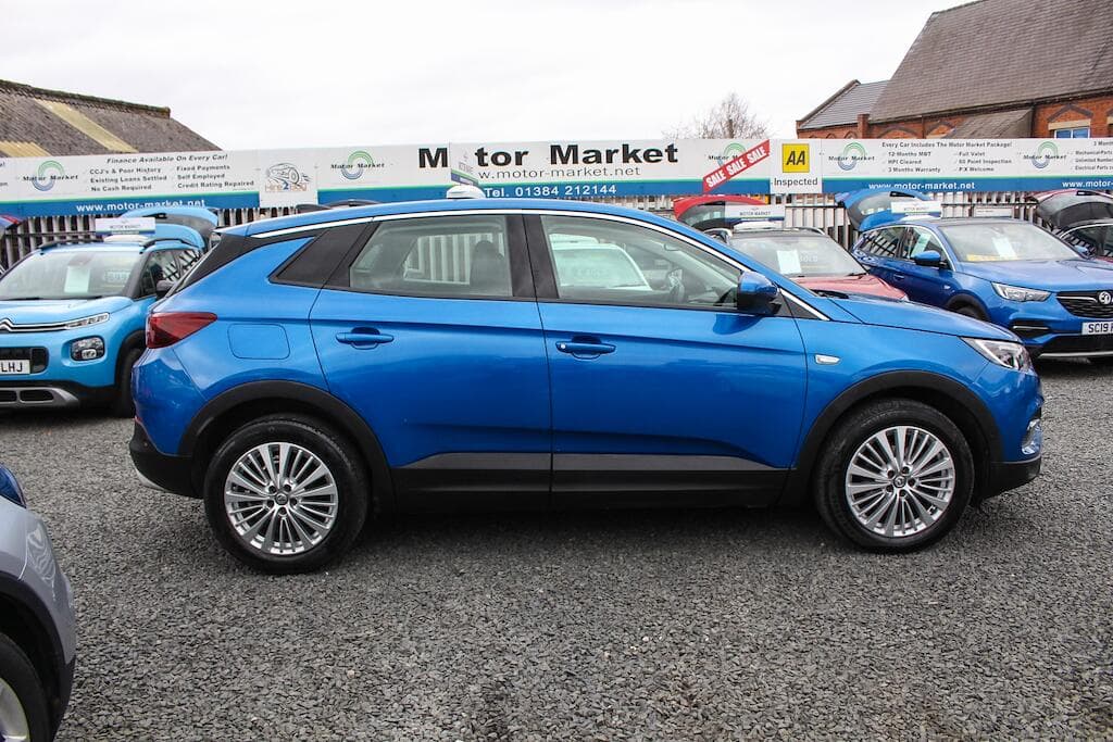 2019 Vauxhall Grandland X - Thumbnail 11