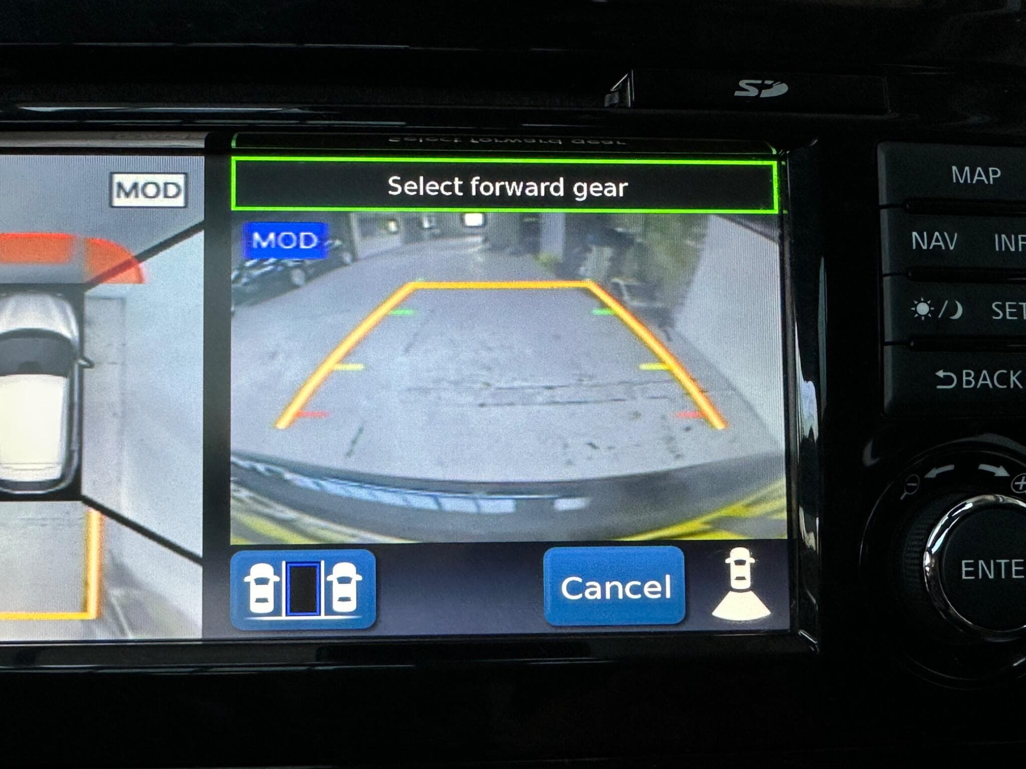 2017 Nissan Qashqai - Thumbnail 12