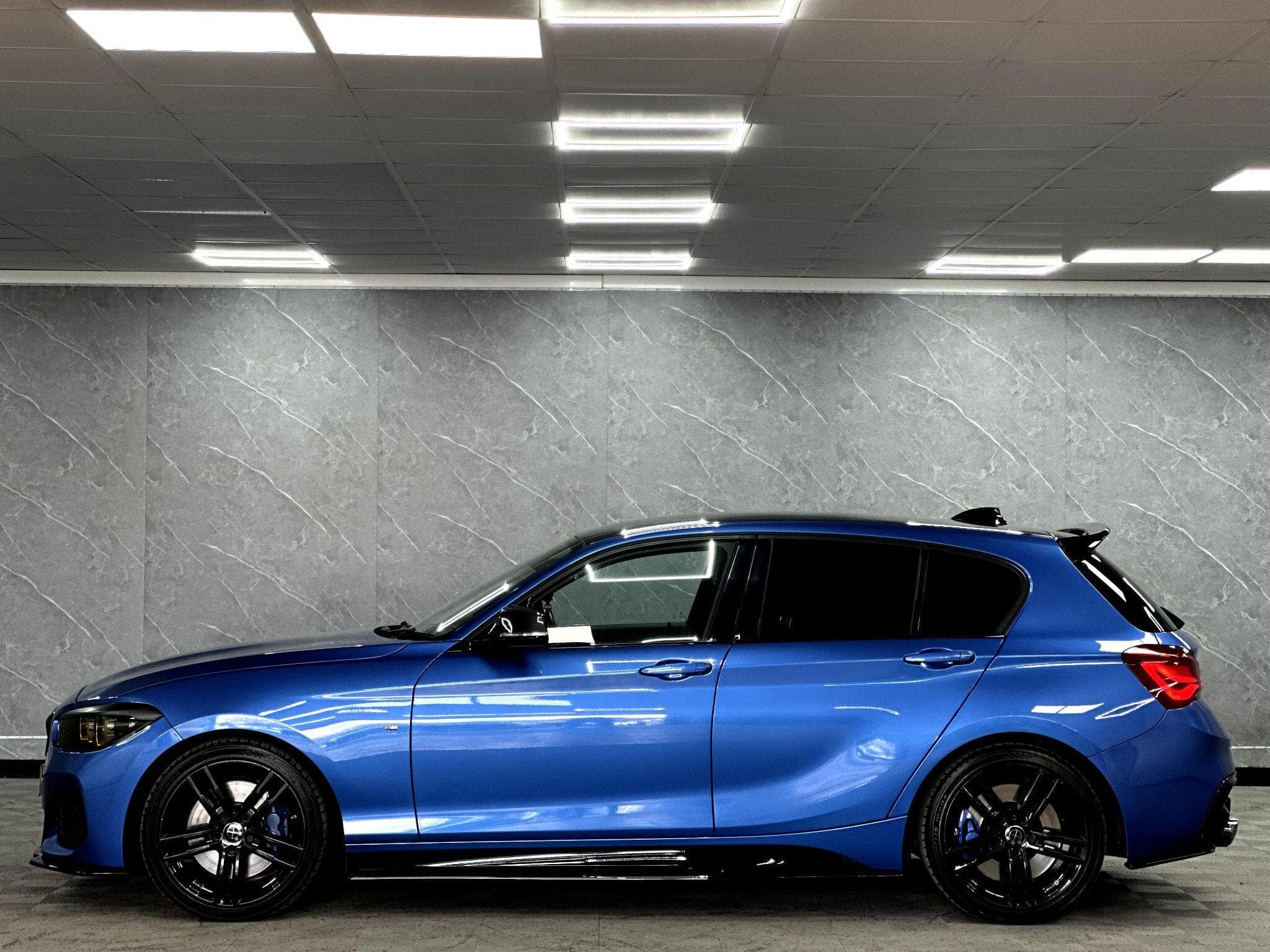 2017 BMW 1 Series - Thumbnail 9