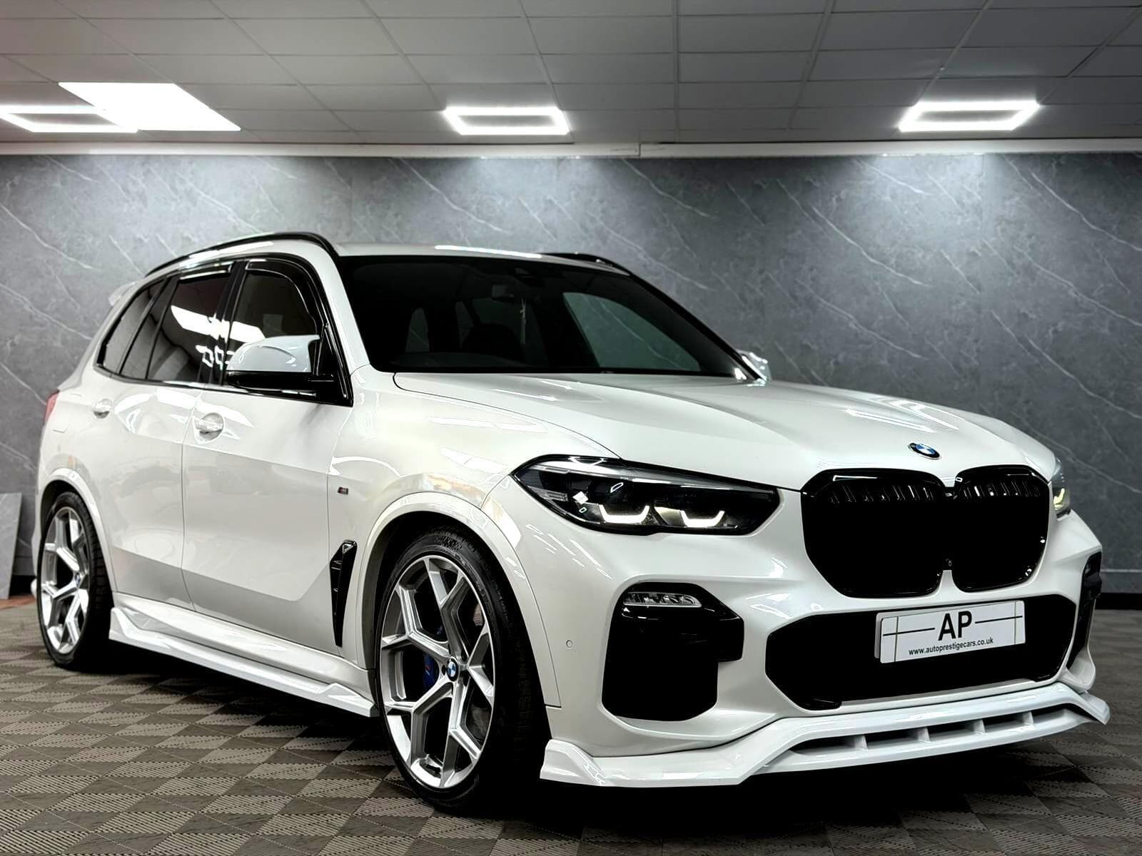 2019 BMW X5 - Thumbnail 32