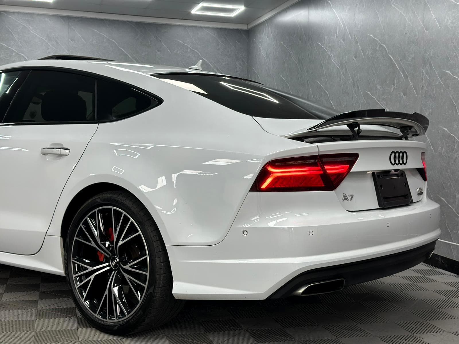 2017 Audi A7 - Thumbnail 12